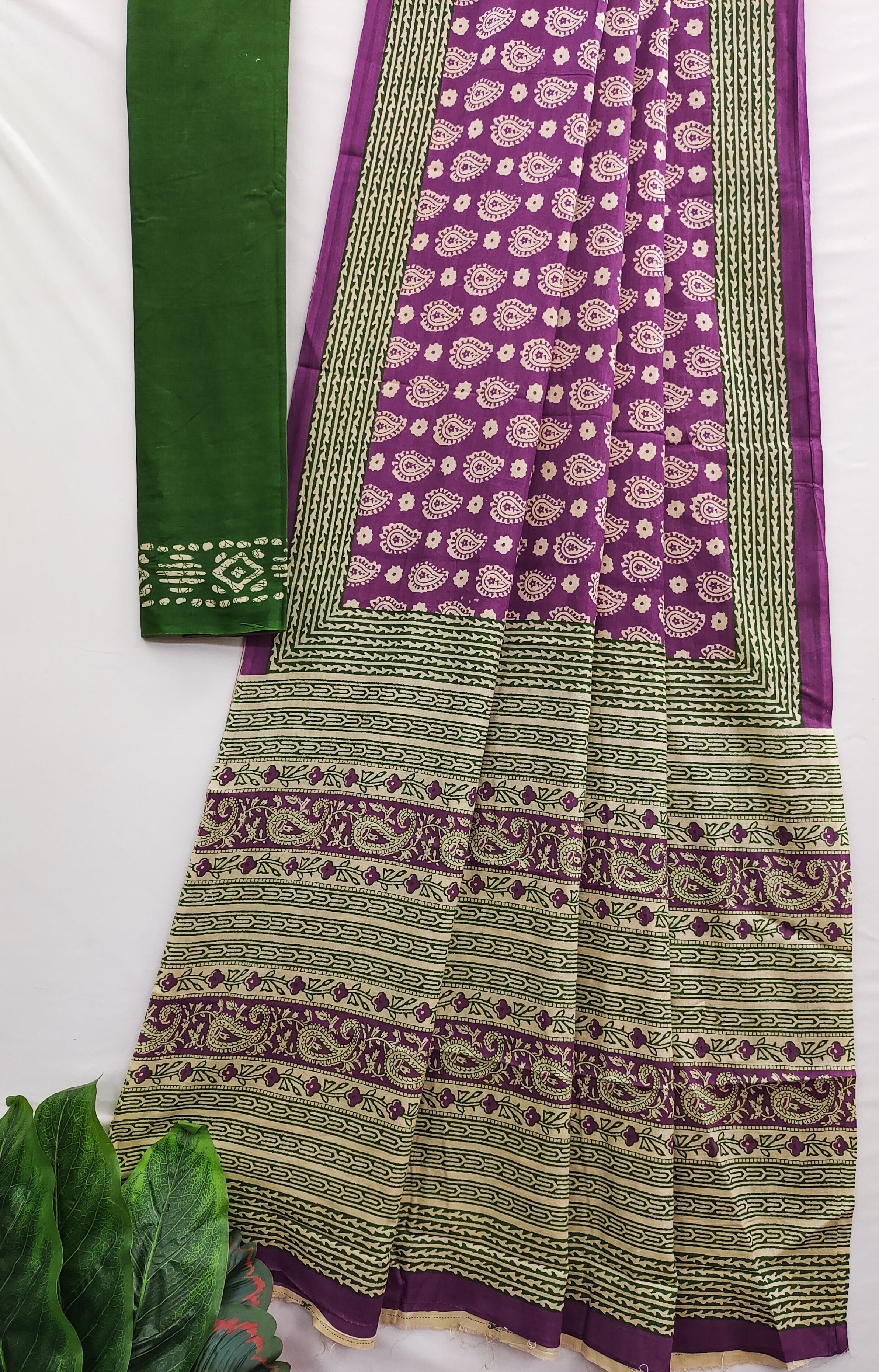 MISS JULIYANA PRIMUM COTTON JAIPUR BAGRU PRINTED COTTON MULMUL PURPEL SAREE