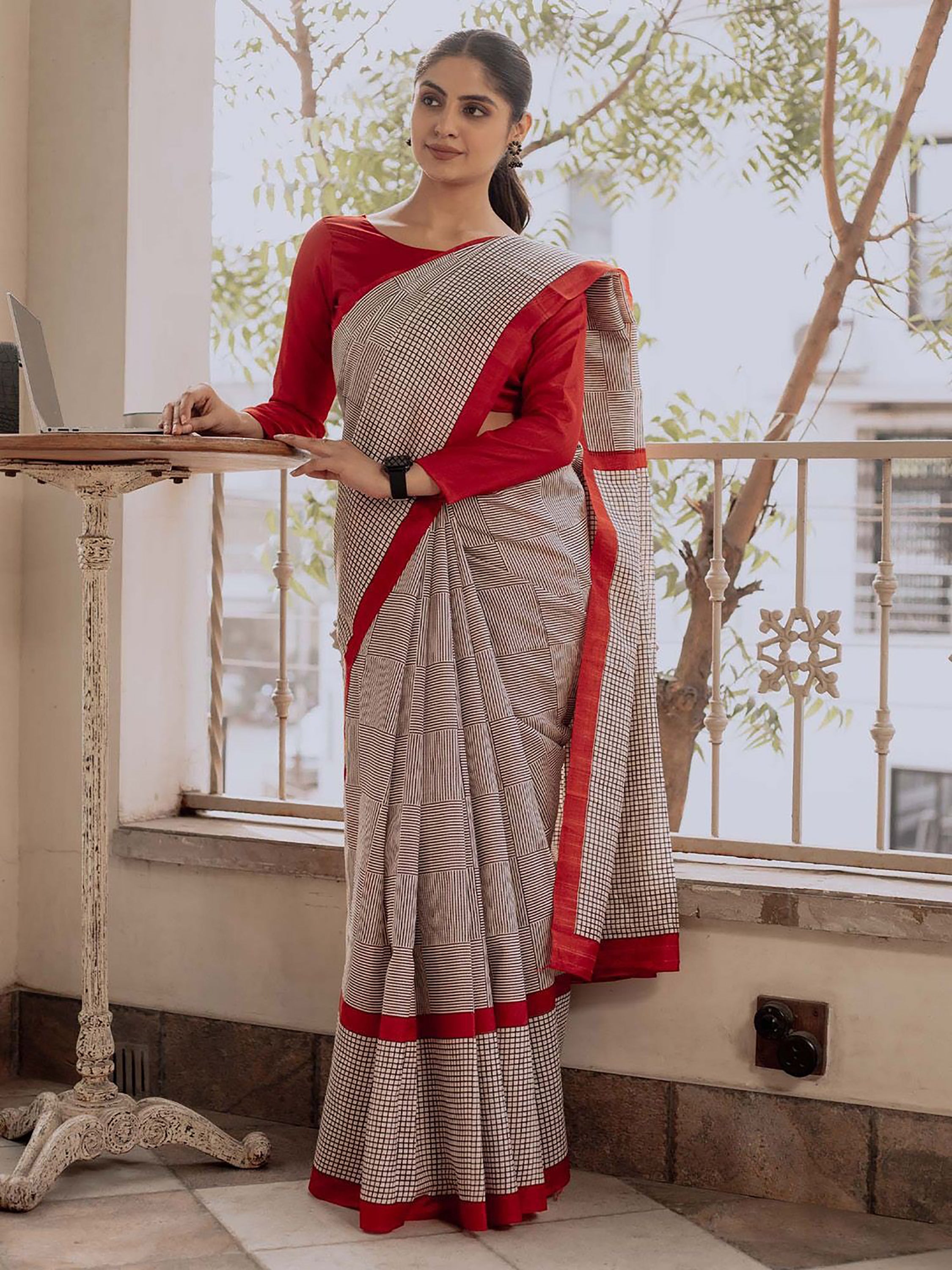 OFFICE TIME SOFT PURE COTTON FANCY TRANDING OFFICE WEAR JAIPUR BLOCK PRINT BEAGE RED SAREE