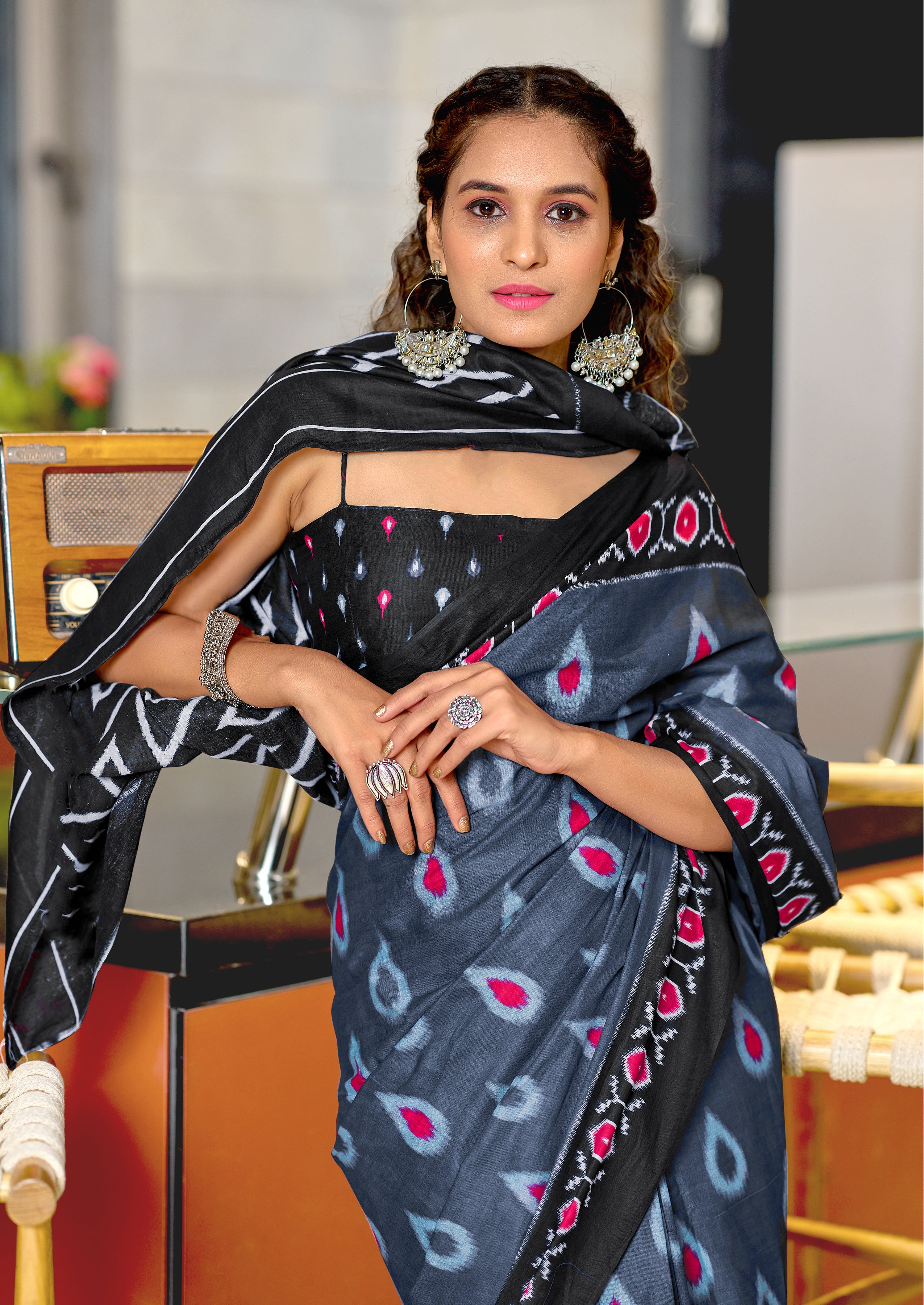 PREKSHA PURE MULMUL IKKAT HAND BLOCK PRINTD GREY SAREE