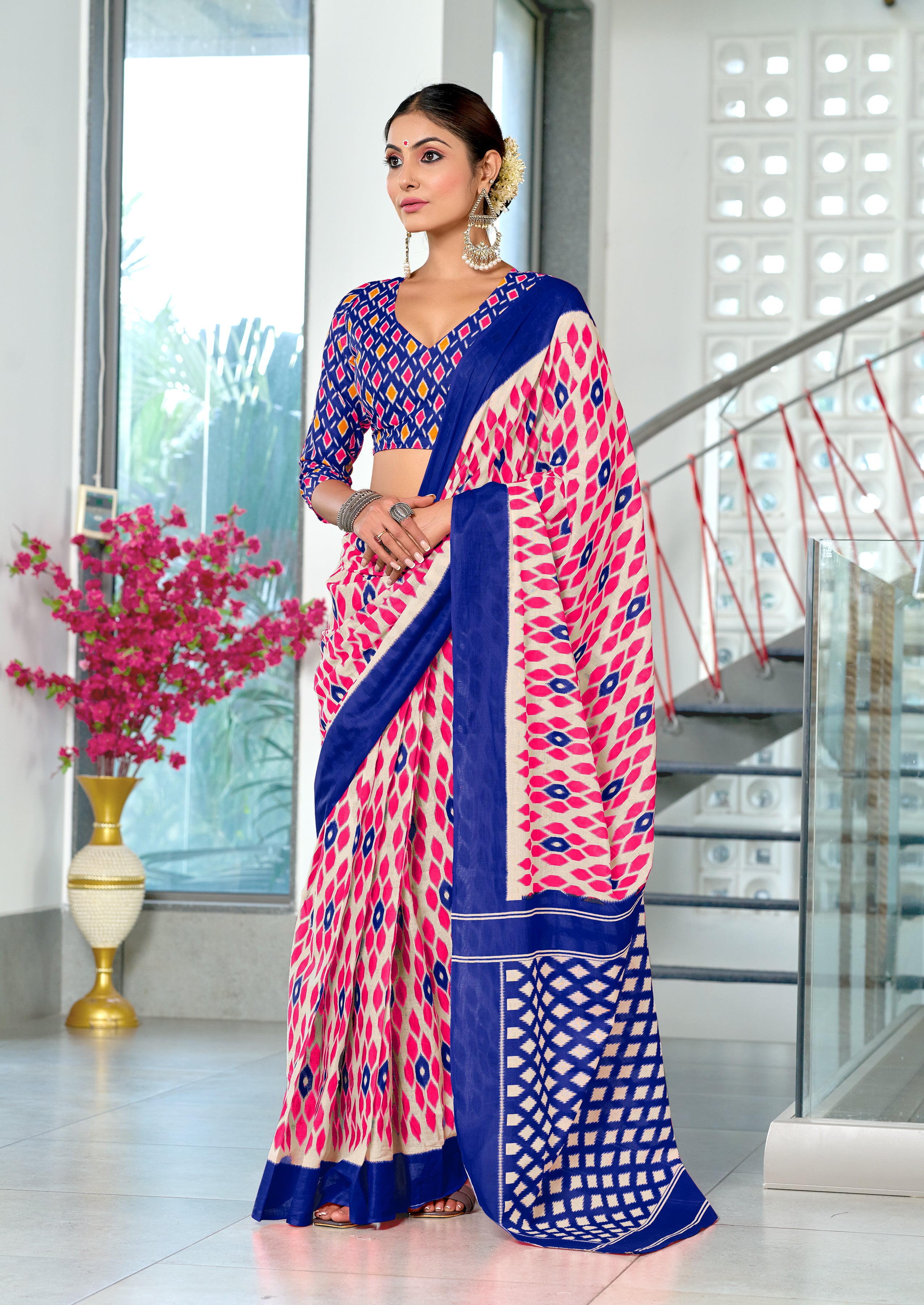 PRIYALAXMI PURE MULMUL COTTON IKKAT PRINTD PINK AND BLUE SAREE