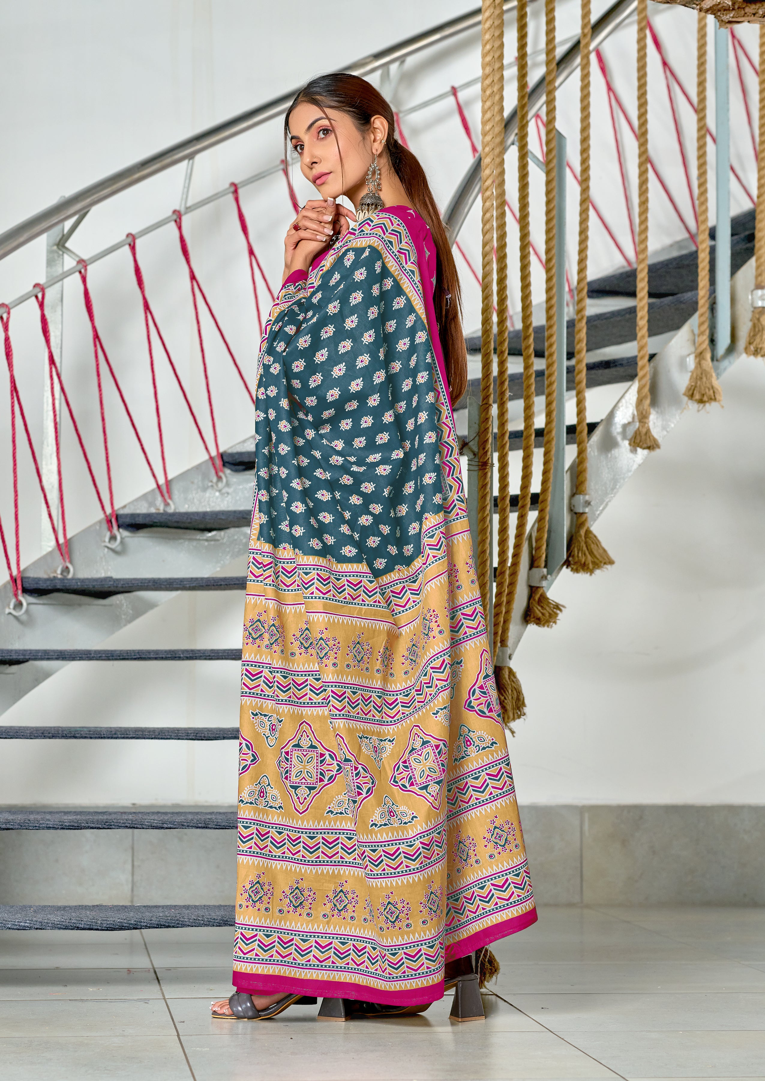 RACHITA PURE MULMUL COTTON BAGRU PRINTD STILL GREY SAREE