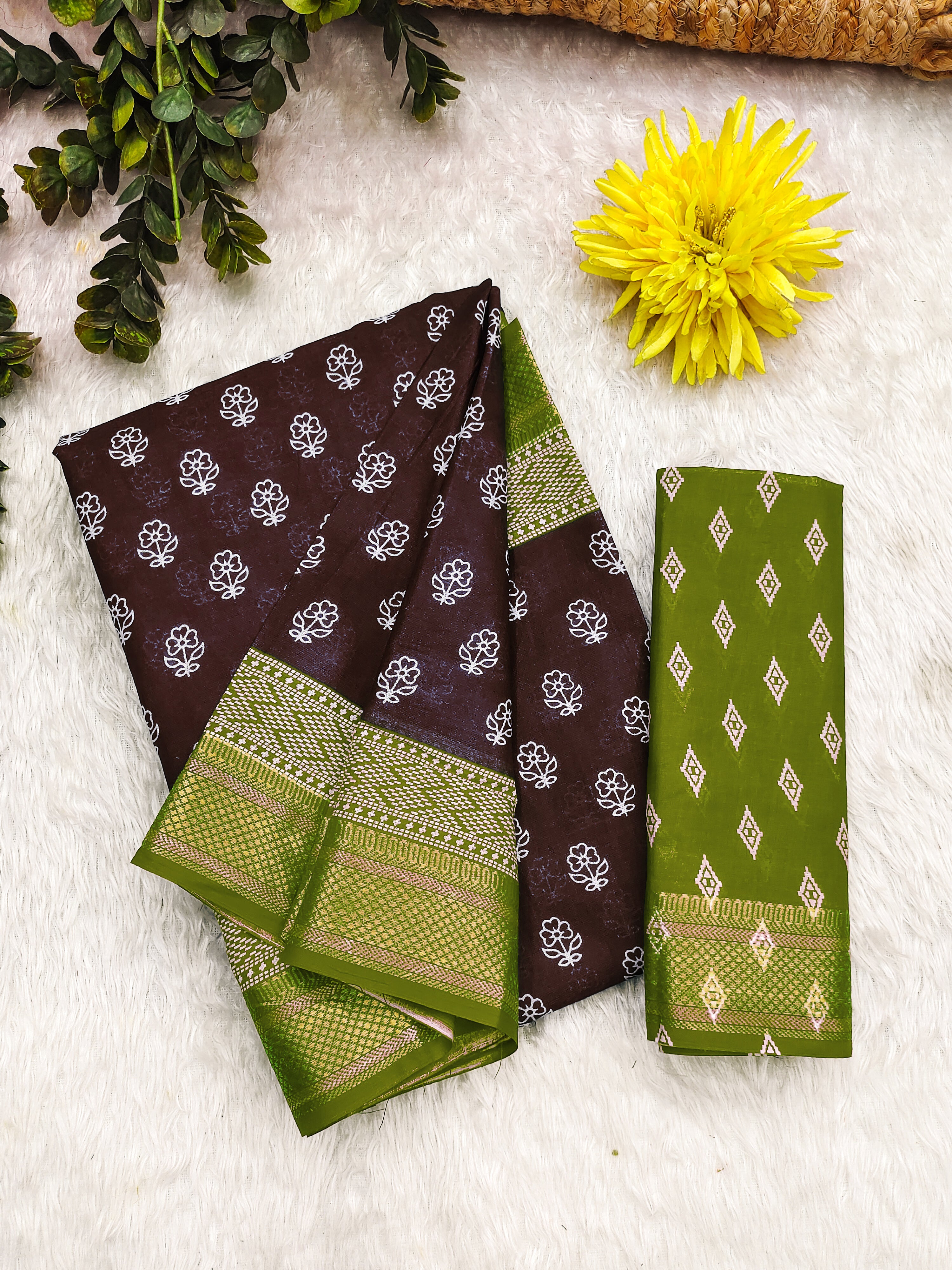 RASHMI PURE MULMUL HAND BLOCK PRINT WITH HEVAY ZARI BODAR BROWN AND GREEN SAREE