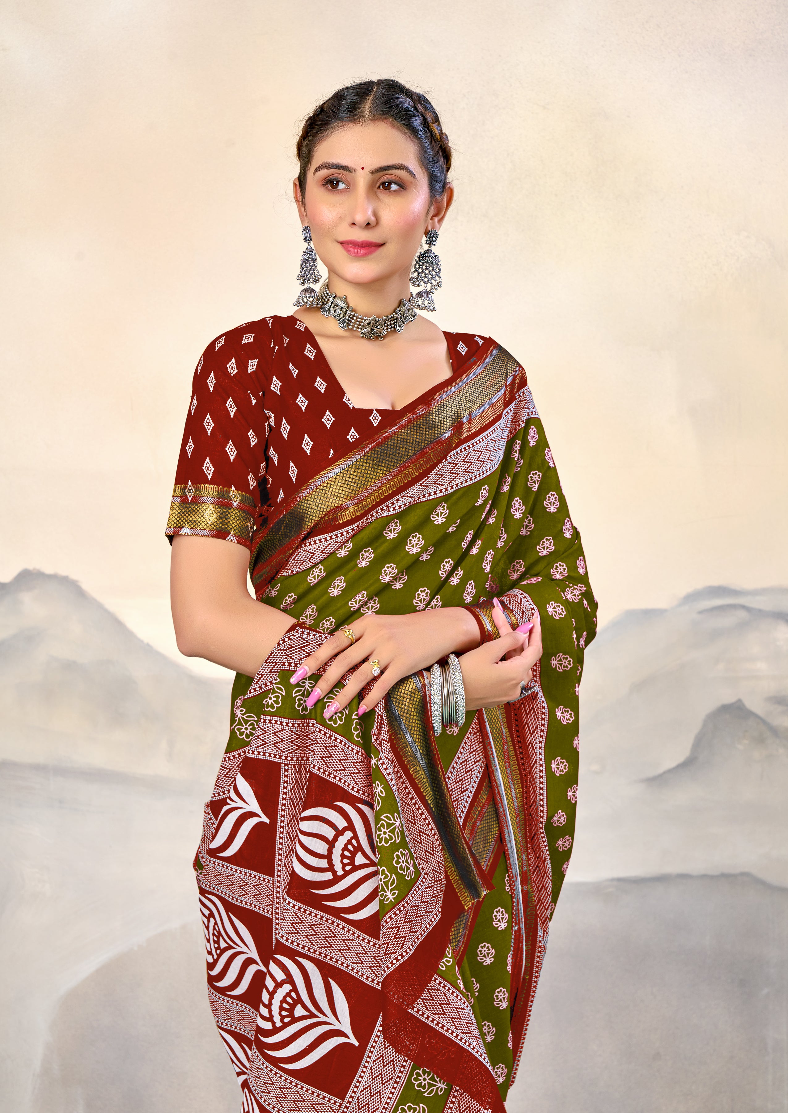 RASHMI PURE MULMUL HAND BLOCK PRINT WITH HEVAY ZARI BODAR GREEN AND RED SAREE