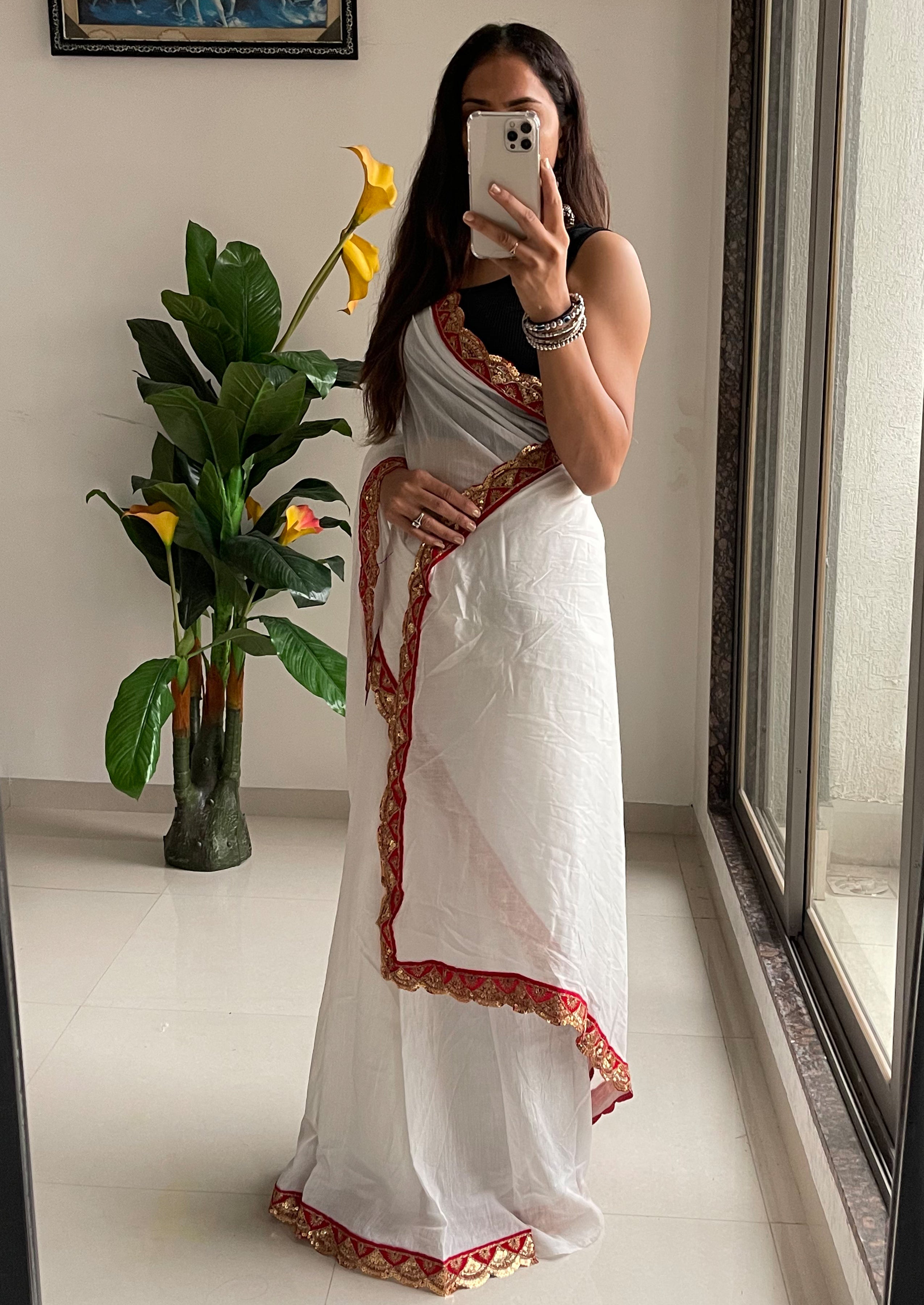 SELFI LIVA NATURAL FLUID FASHION PLAIN WHITE HEVY EMBROIDERY RED LACE SAREE