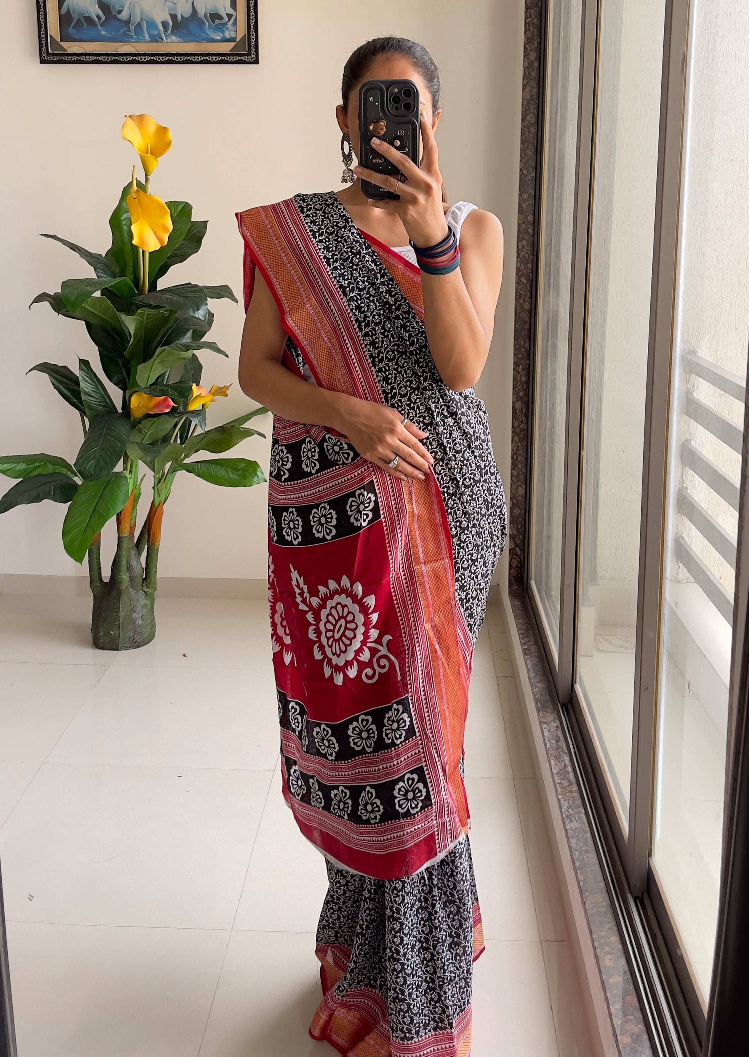 SELFI8 PRIMUM MULMUL COTTON WITH HEVY ZARI BORDAR BAGRU AJRAKH PRINTED BLACK SAREE