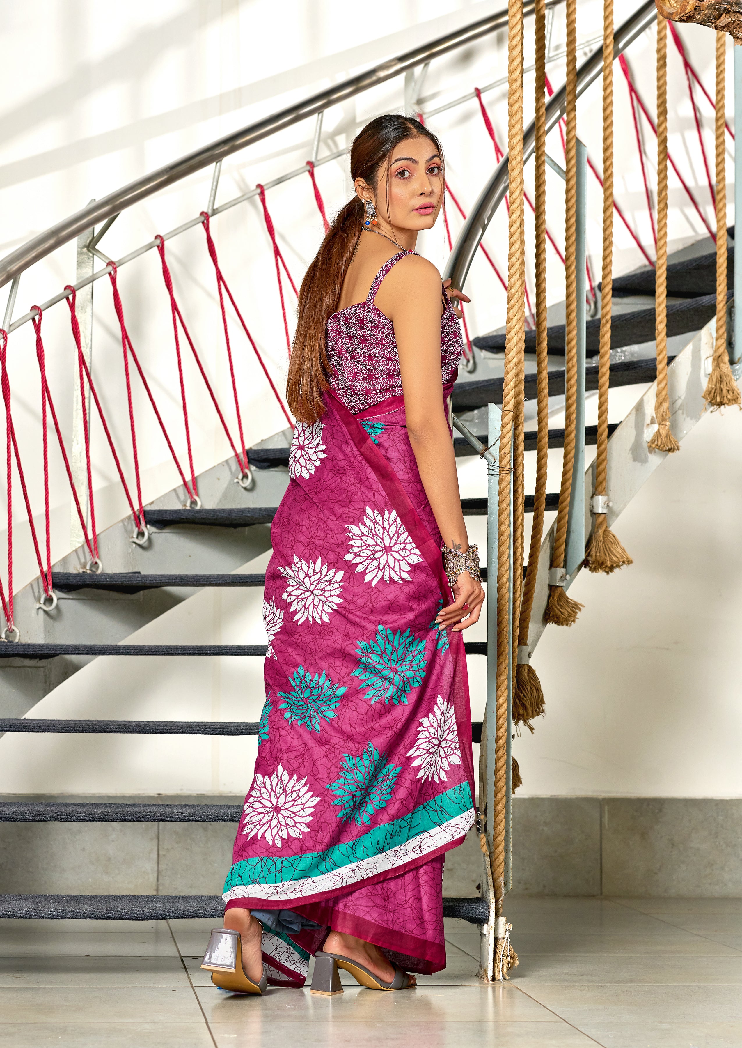 SRIVIDYA PURE MULMUL FLORAL BLOCK PRINTD PINK SAREE