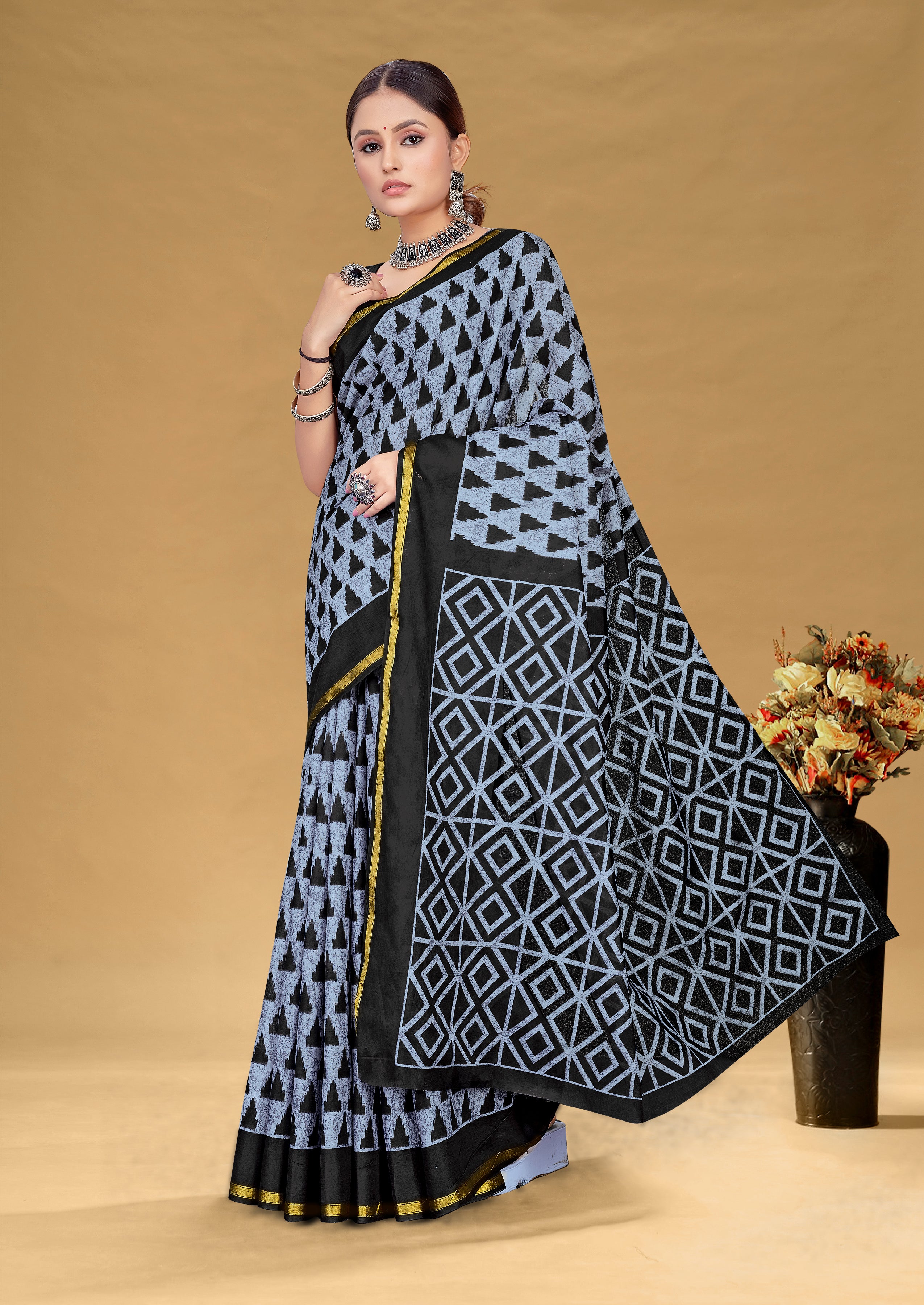 SUDHA BAGRU BLOCK PRINT SOFT MASLIN COTTON ZARI GOLDEN BORDER BLACK AND GREY SAREE