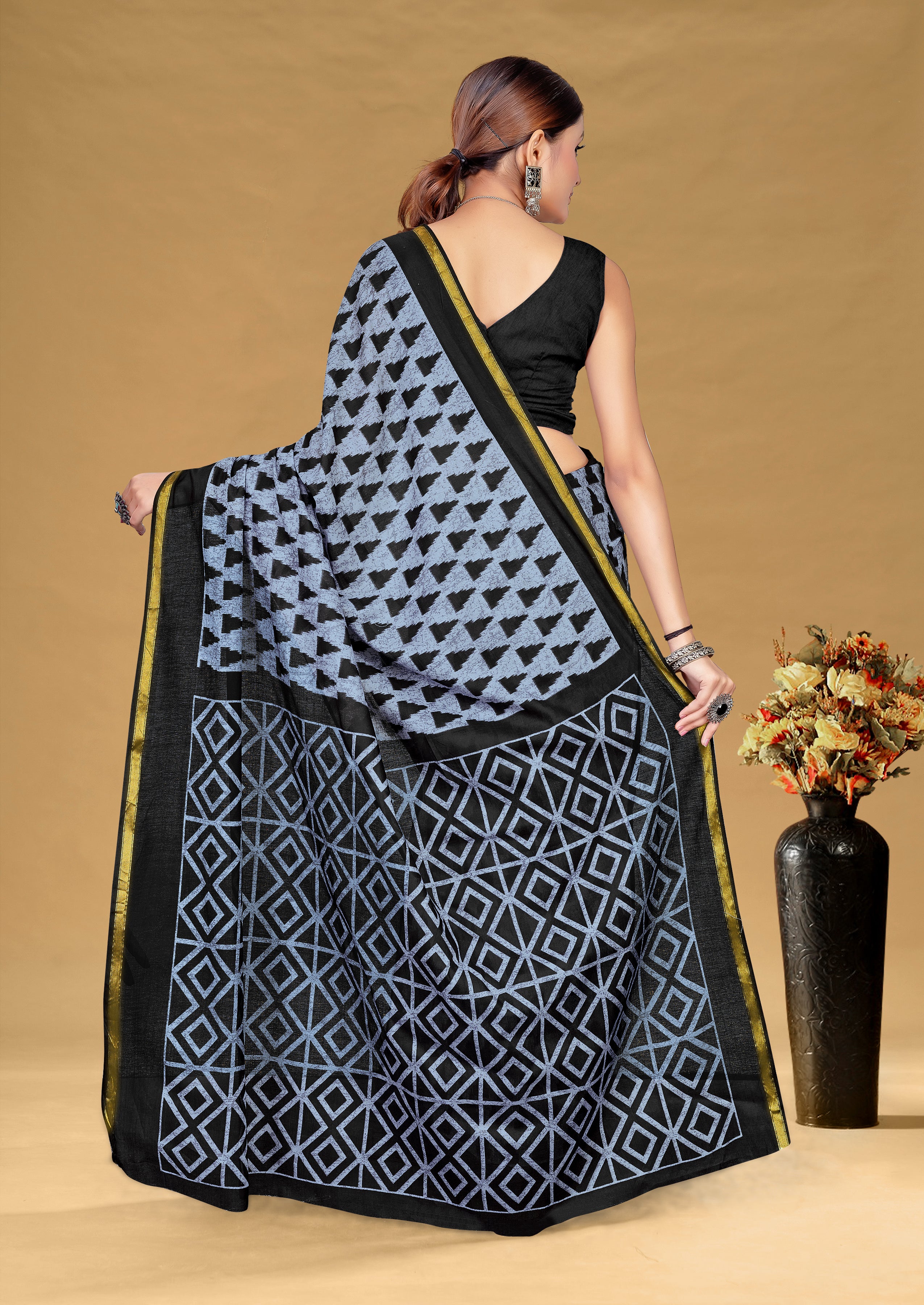 SUDHA BAGRU BLOCK PRINT SOFT MASLIN COTTON ZARI GOLDEN BORDER BLACK AND GREY SAREE