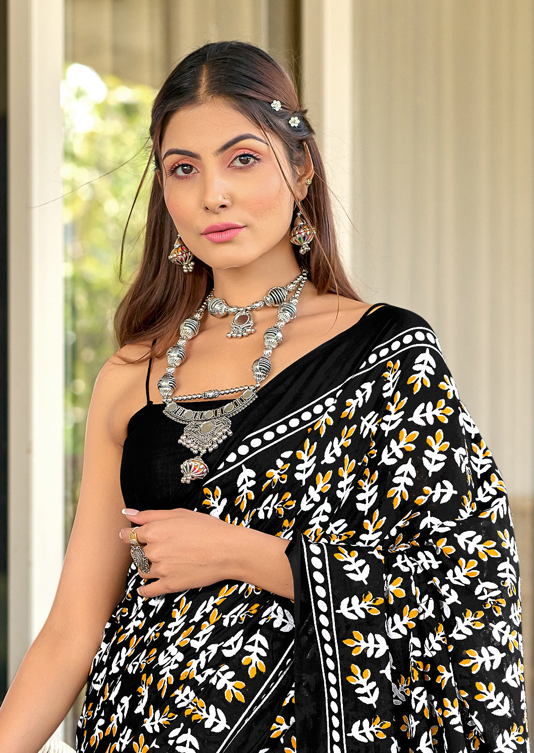 TAAPTI PURE MULMUL COTTON HAND PRINTD BLACK SAREE