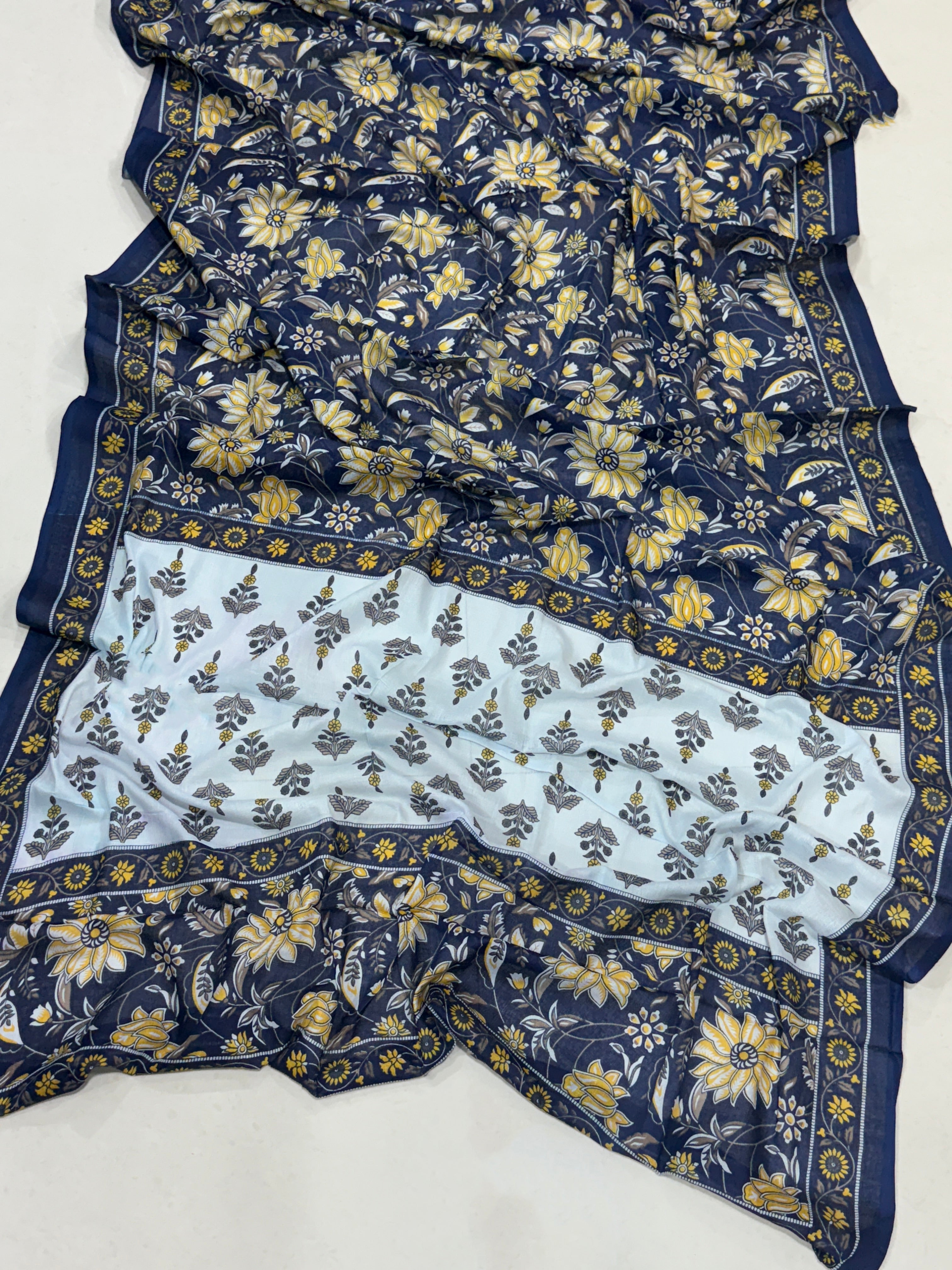 THE AJRAKH PURE MULMUL COTTON  BLOCK PRINT BLUE AND WHITE SAREE