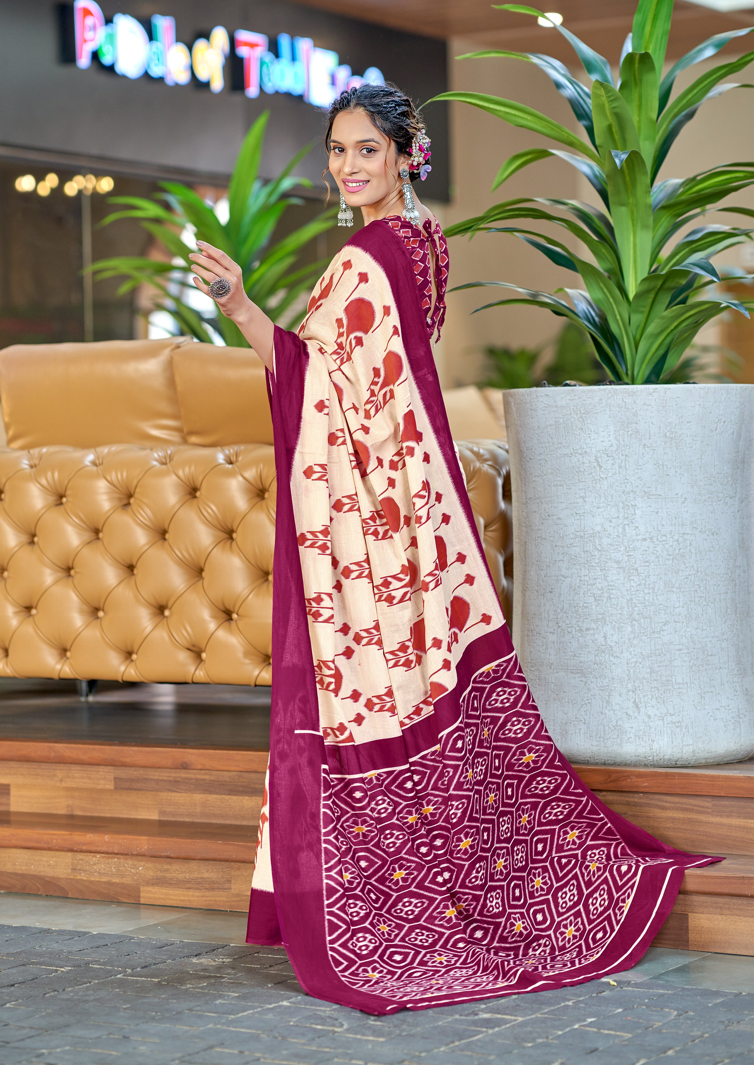 VEDIKA PURE SOFT COTTON FANCY IKKAT BLOCK PRINT RED AND PINK SAREE