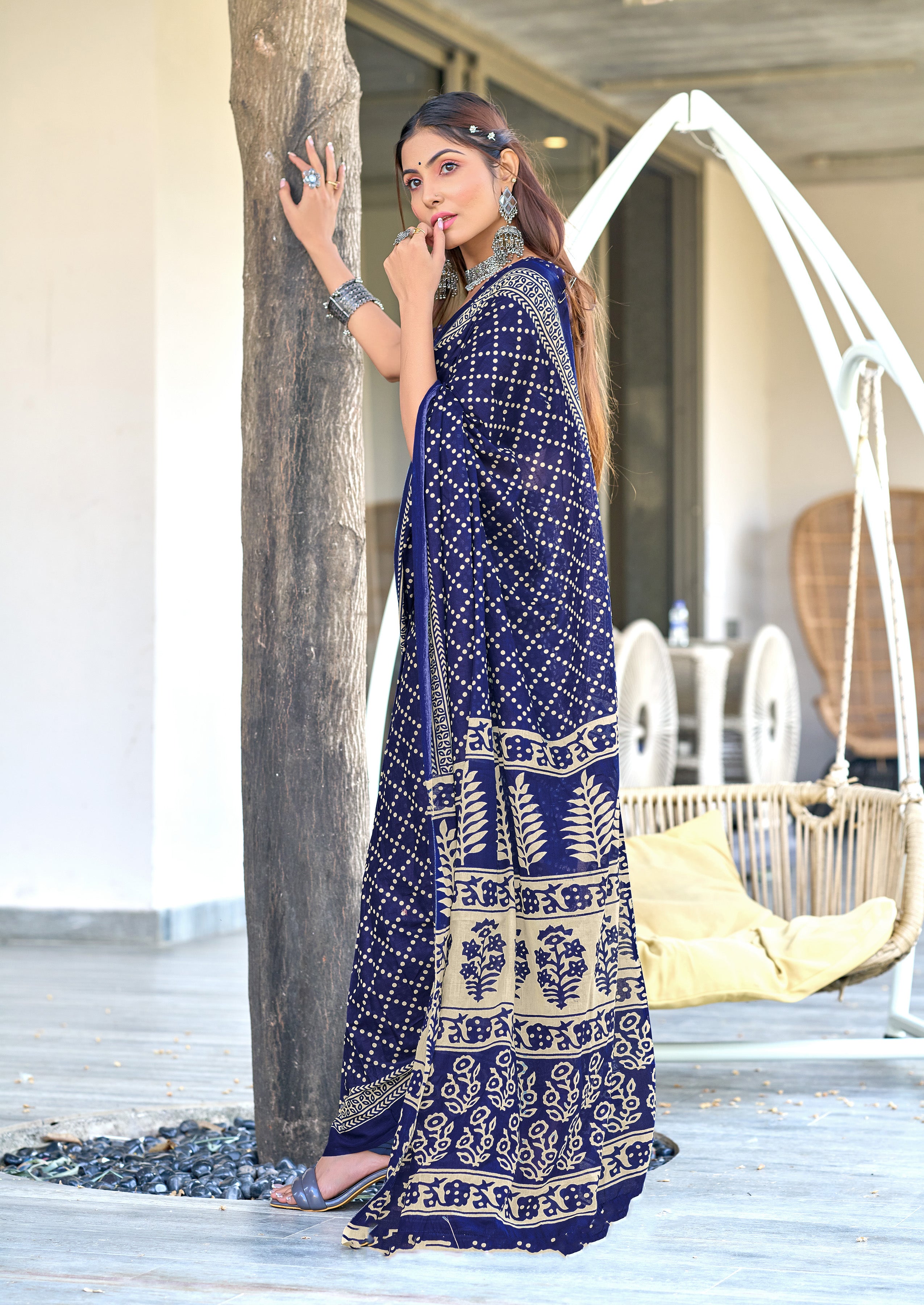 VICTORIYA PURE MULMUL COTTON HAND BANDHANI BLOCK PRINT BLUE SAREE