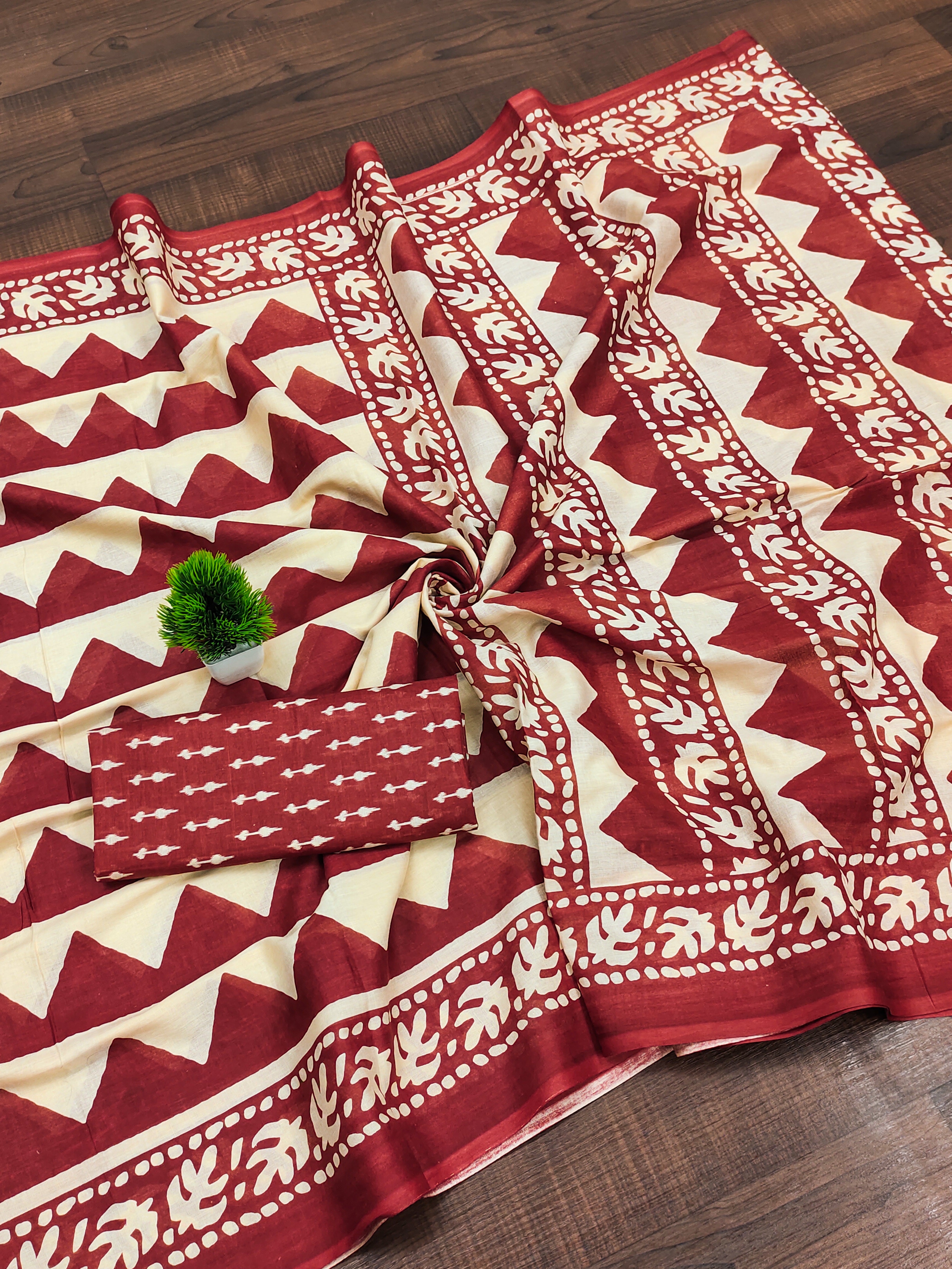 VIHAANA PURE MULMUL COTTON ZIGZAG HAND BLOCK PRINTED RED SAREE