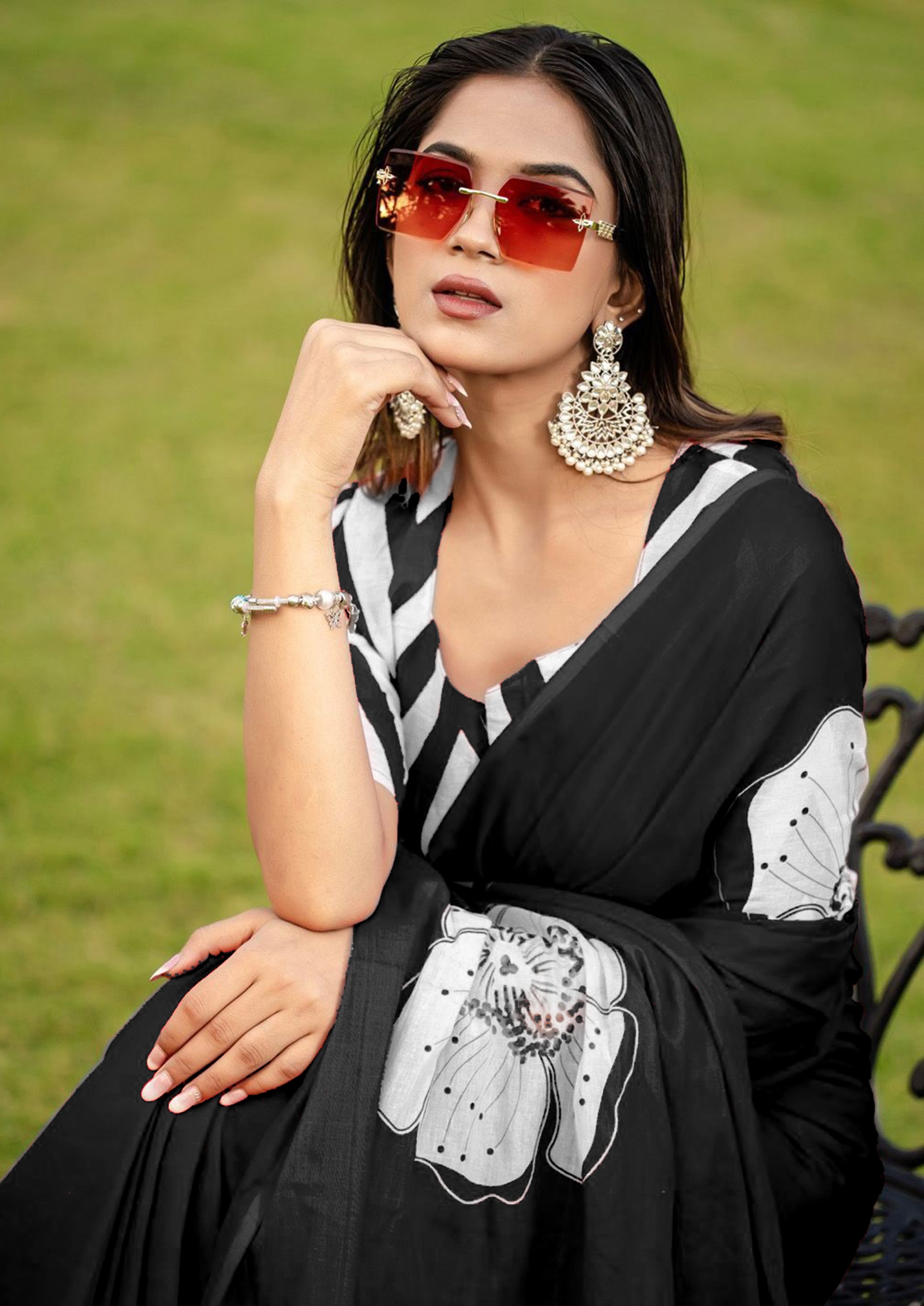 YASHODA PURE MULMUL COTTON HAND  BLOCK PRINT FLOWER TEST BLACK SAREE