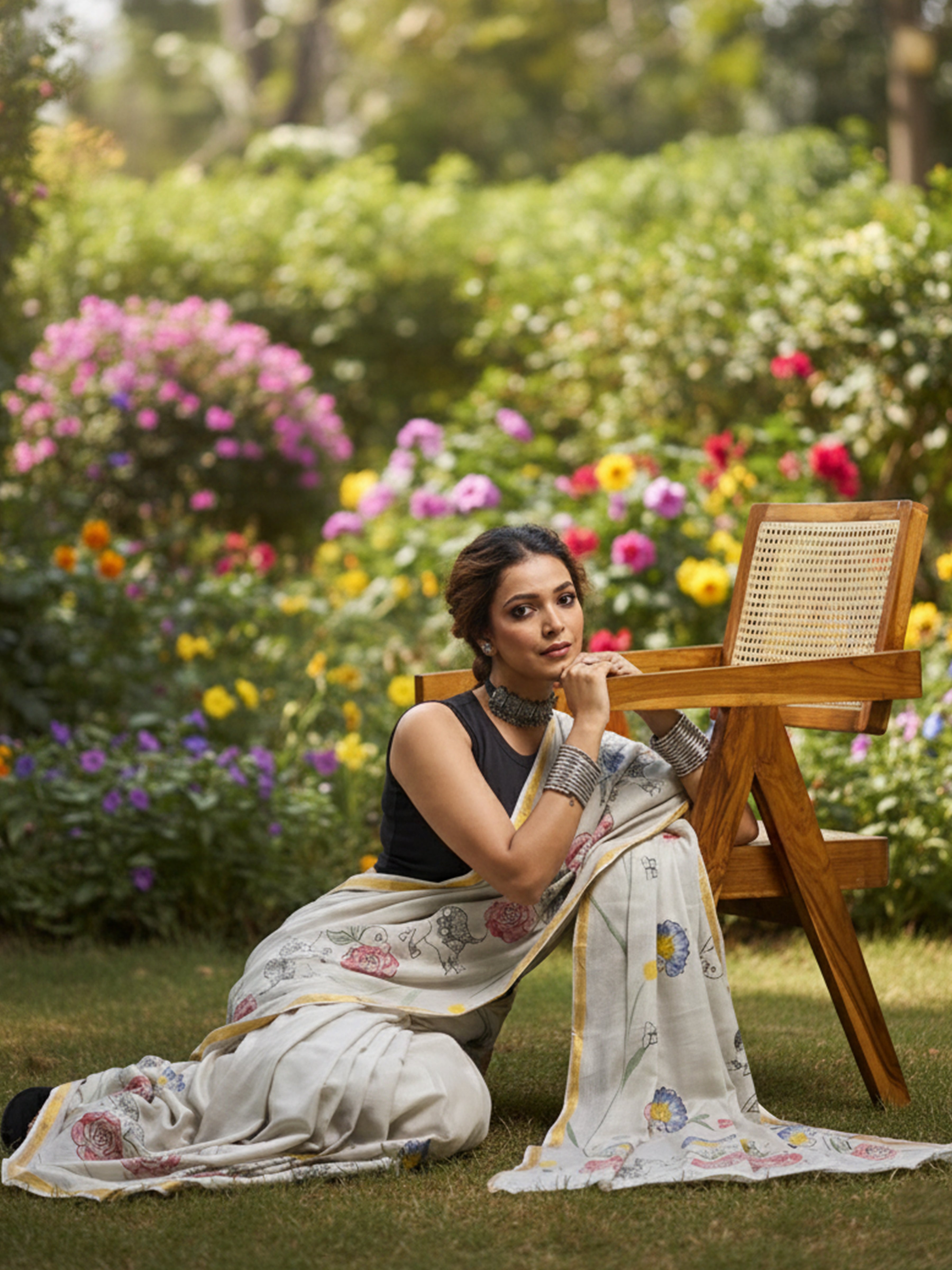 SELFI30 SOFT MASLIN COTTON WITH HEVY ZARI BODAR GREY SAREE