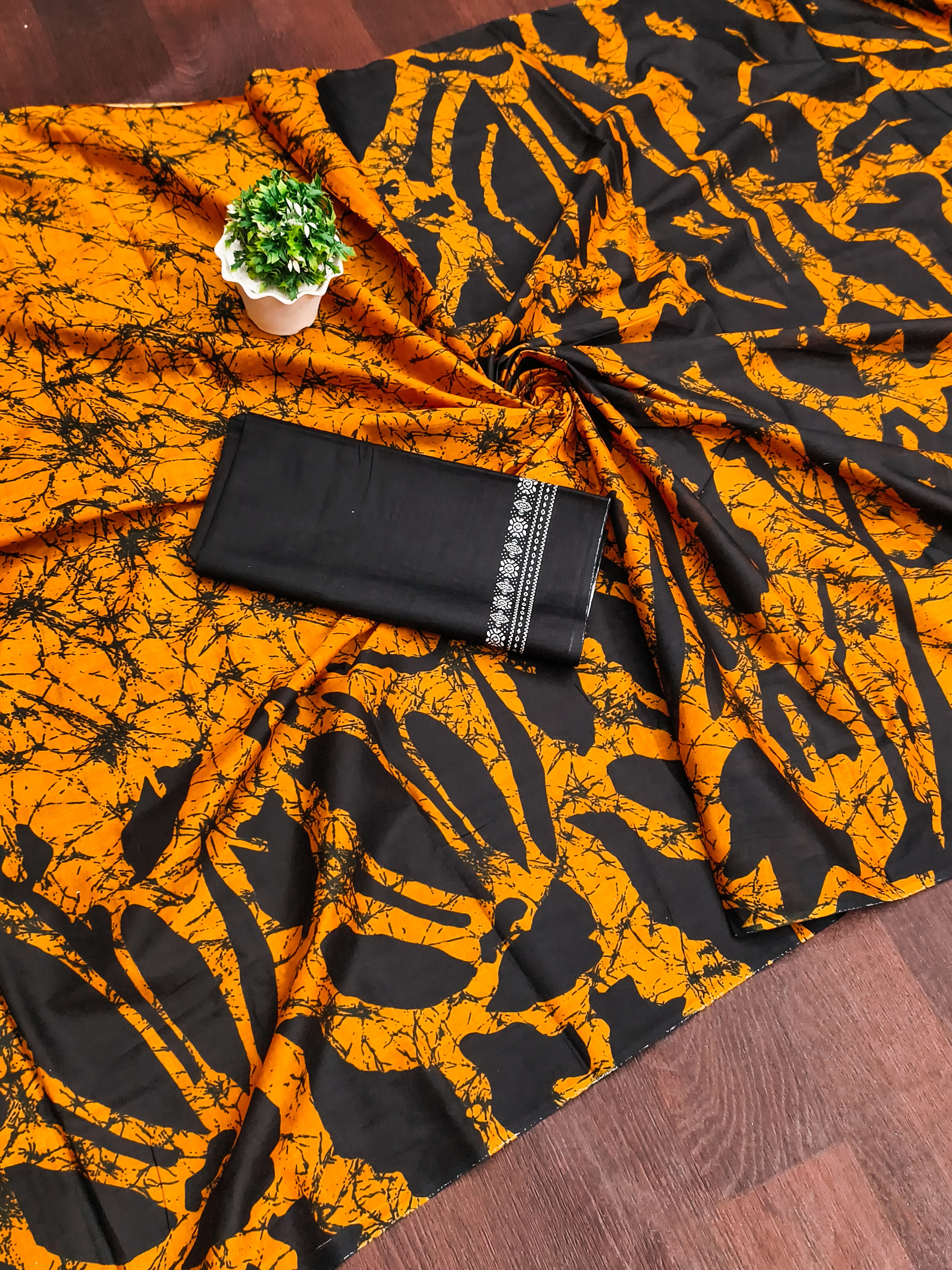 ANUPAMAA PURE MULMUL COTTON HAND BLOCK PRINTD MUSTARD SAREE