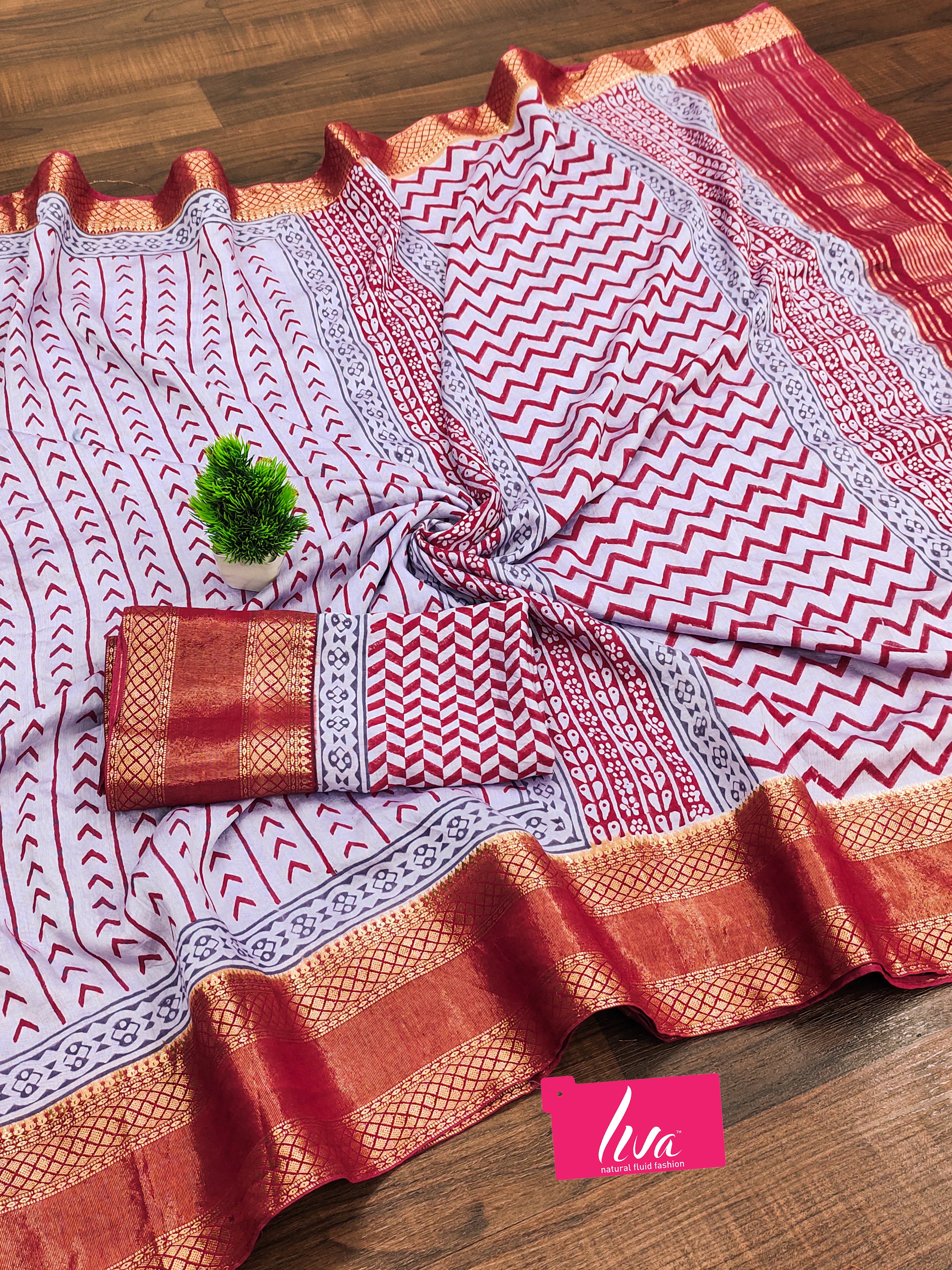 ASSAM SILK NATURAL CELLULOSE NYLON AND VISCOSE ZARI WEAVING GREY SAREE