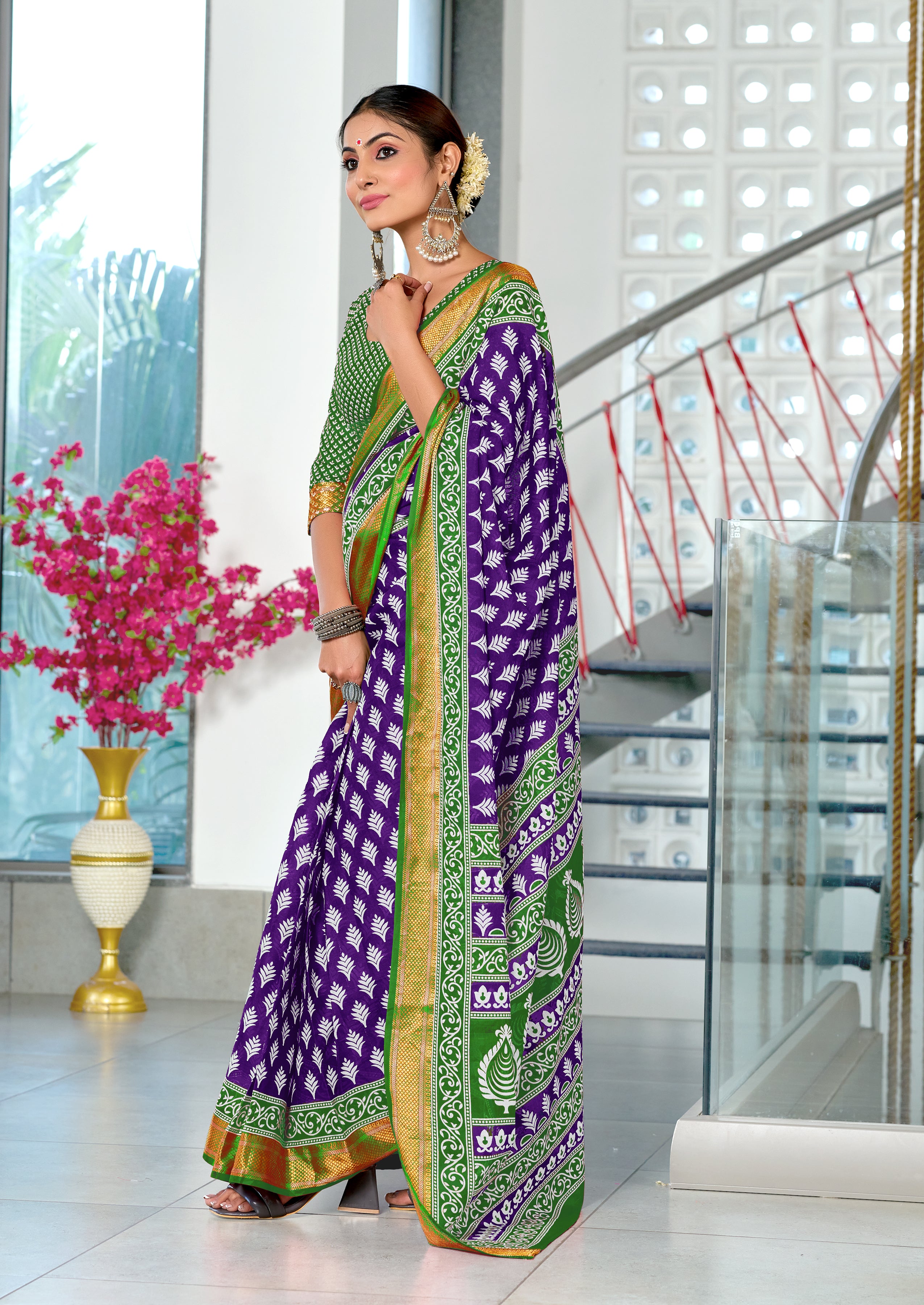 BASANTI PRIMUM PURE COTTON MULMUL BUTI HAND BLOCK PRINT WITH HEVAY ZARI BODAR PURPLE SAREE
