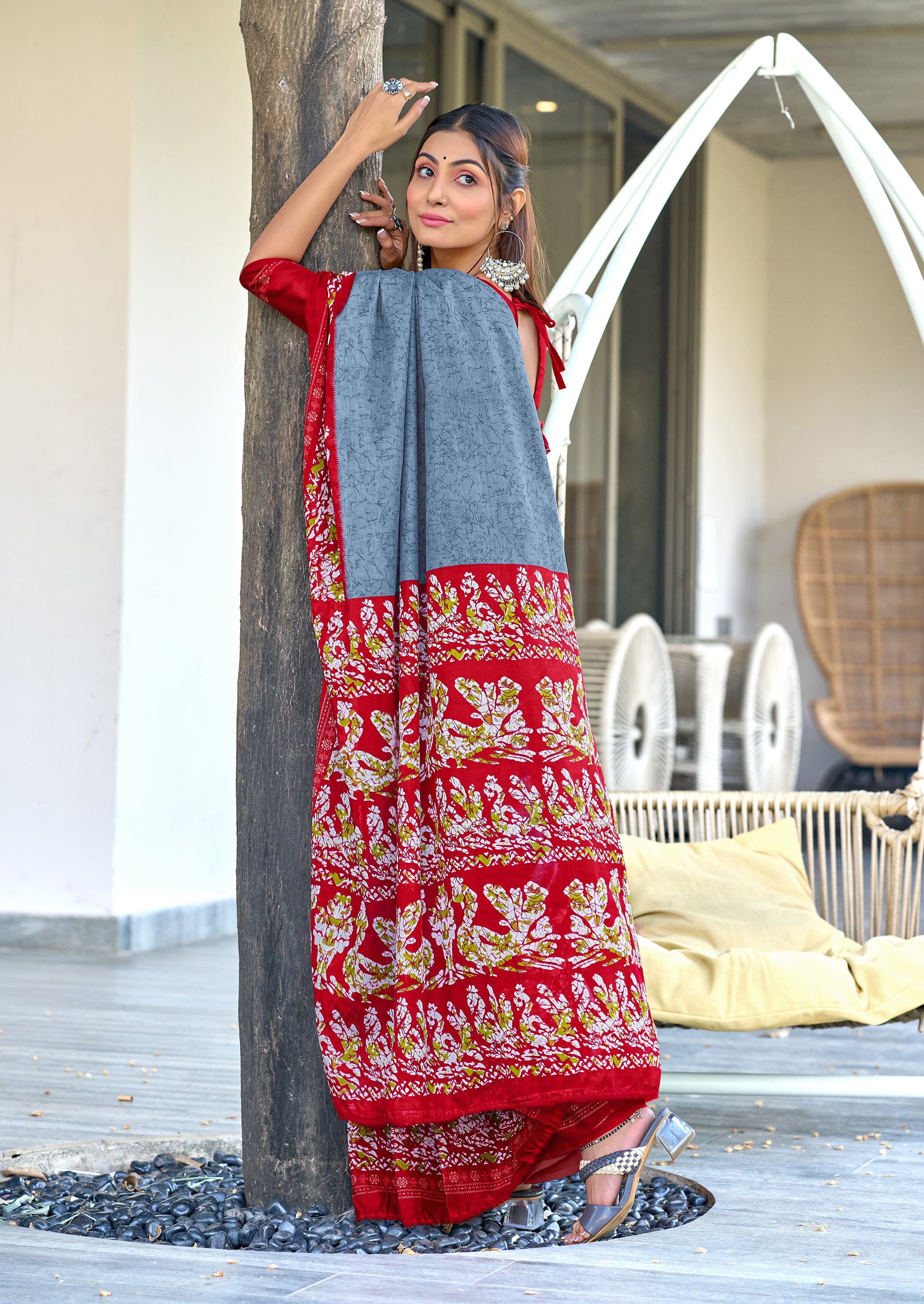 HAND BATIK PRINT MULMUL COTTON GREY SAREE