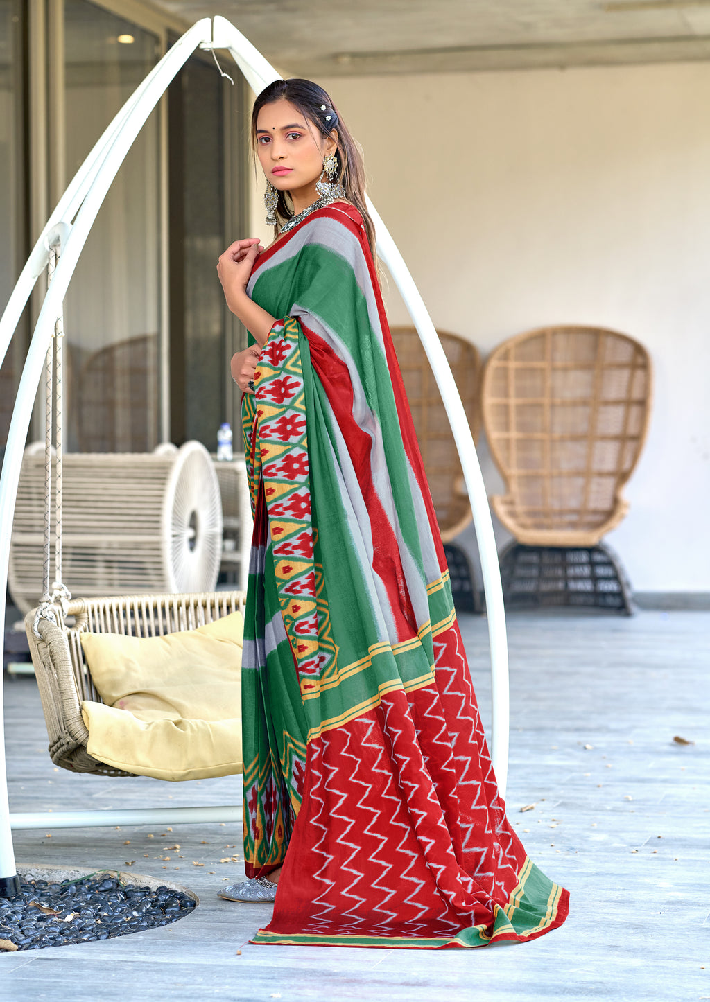 BLOOMING IKKAT HAND PRINT MULMUL COTTON GREEN SAREE