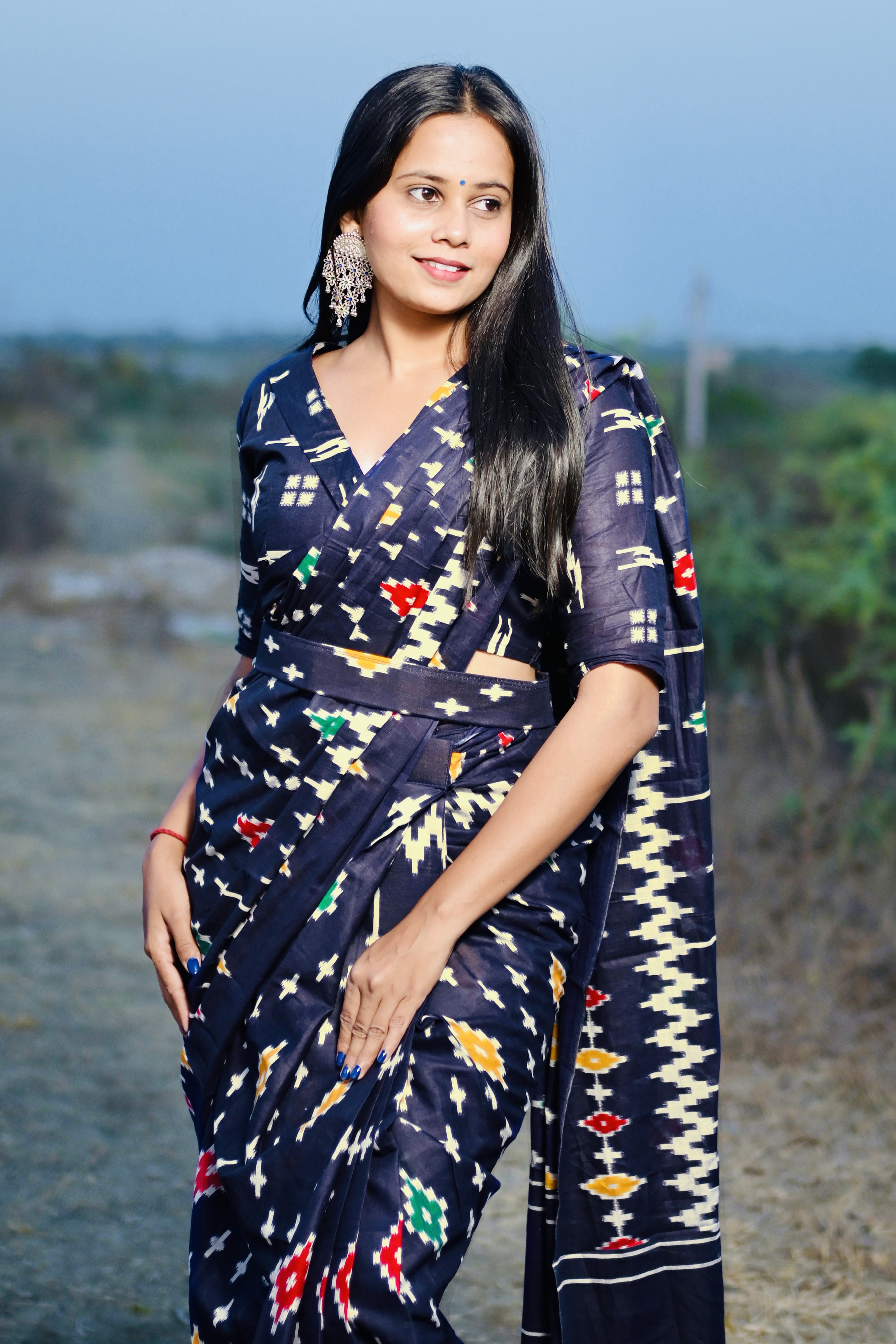 DARSHITA SOFT MULMUL COTTON IKKAT HAND BAGRU PRINTED BLUE SAREE