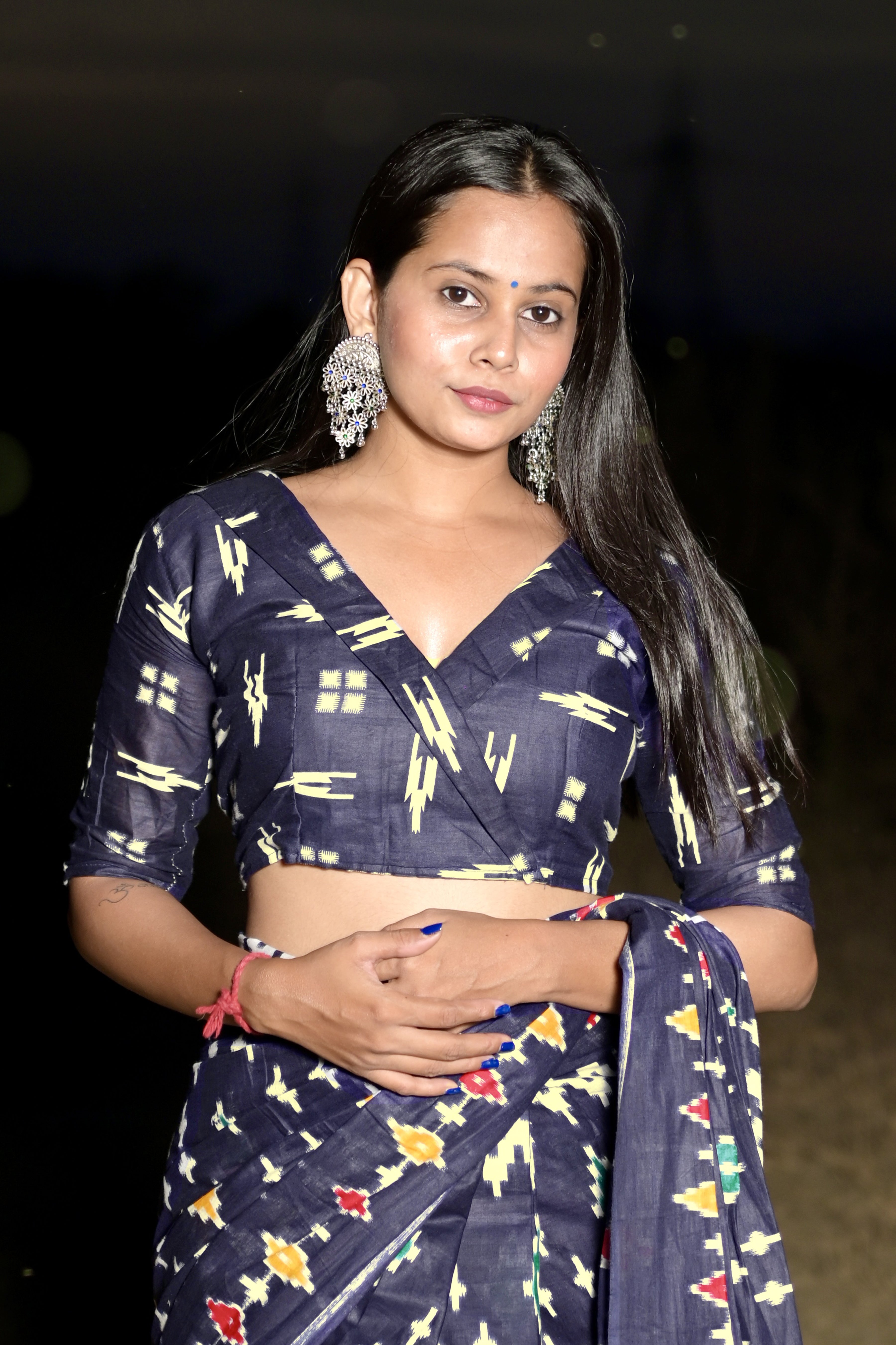 DARSHITA SOFT MULMUL COTTON IKKAT HAND BAGRU PRINTED BLUE SAREE