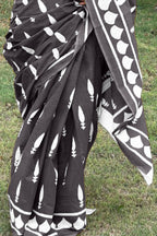 EVERLY SOFT PURE COTTON FANCY BAGRU  HAND BLOCK PRINTED MAHENDI BLACK SAREE