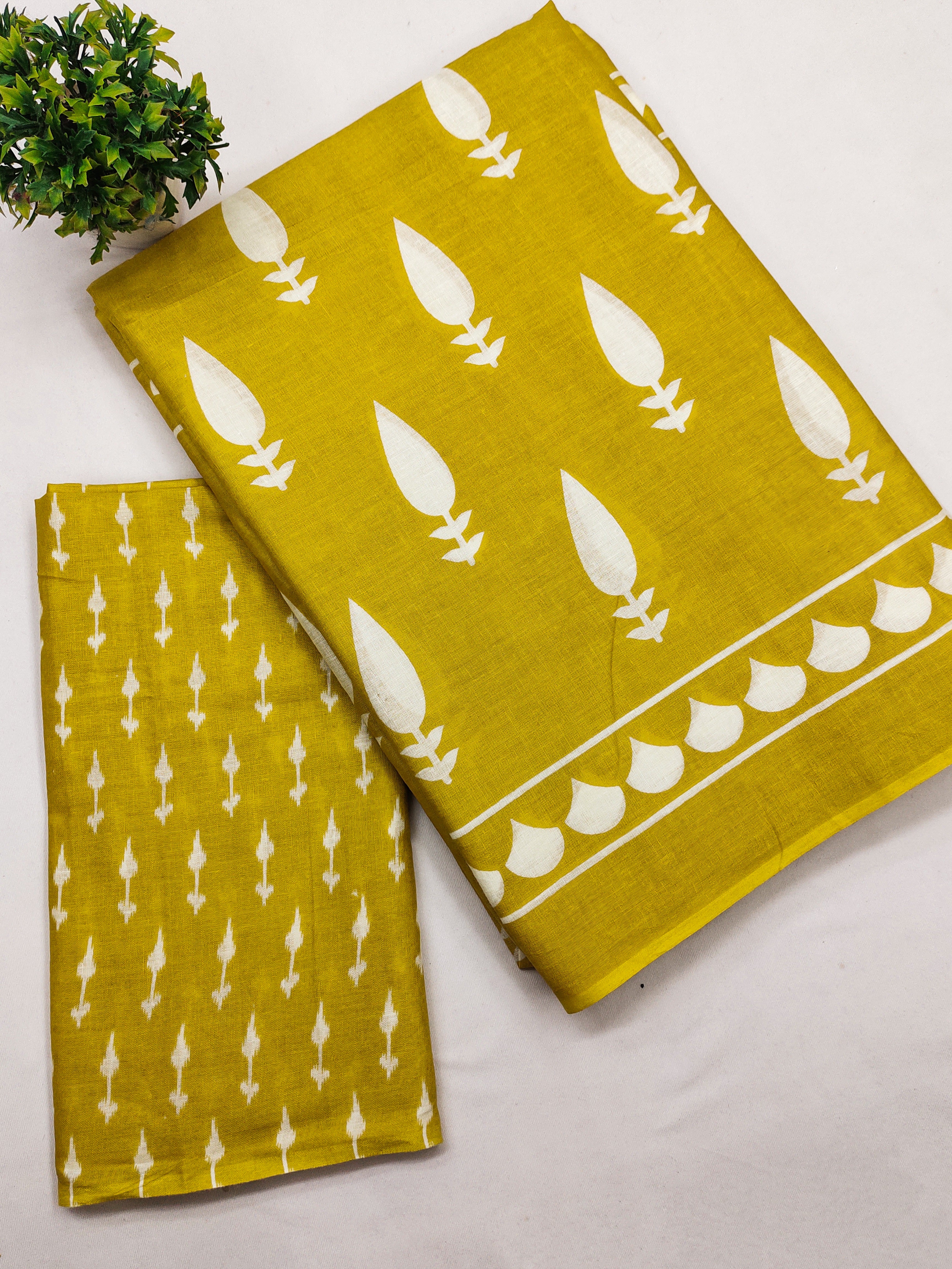 EVERLY SOFT PURE COTTON FANCY BAGRU  HAND BLOCK PRINTED YELLOW SAREE