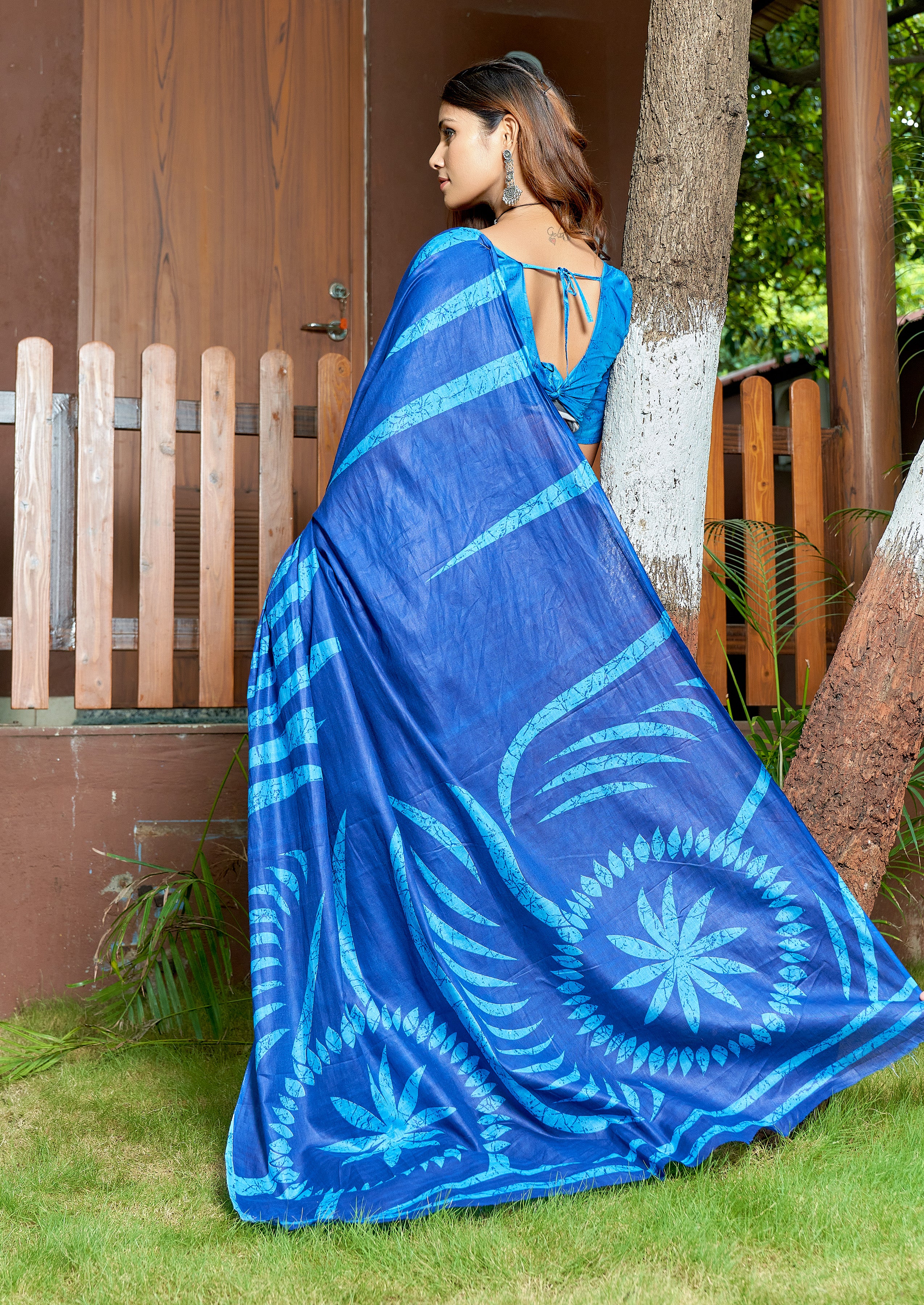 FASHION FUNDA PURE MULMUL COTTON BAGRU FANCY HAND PRINTED BLUE SAREE