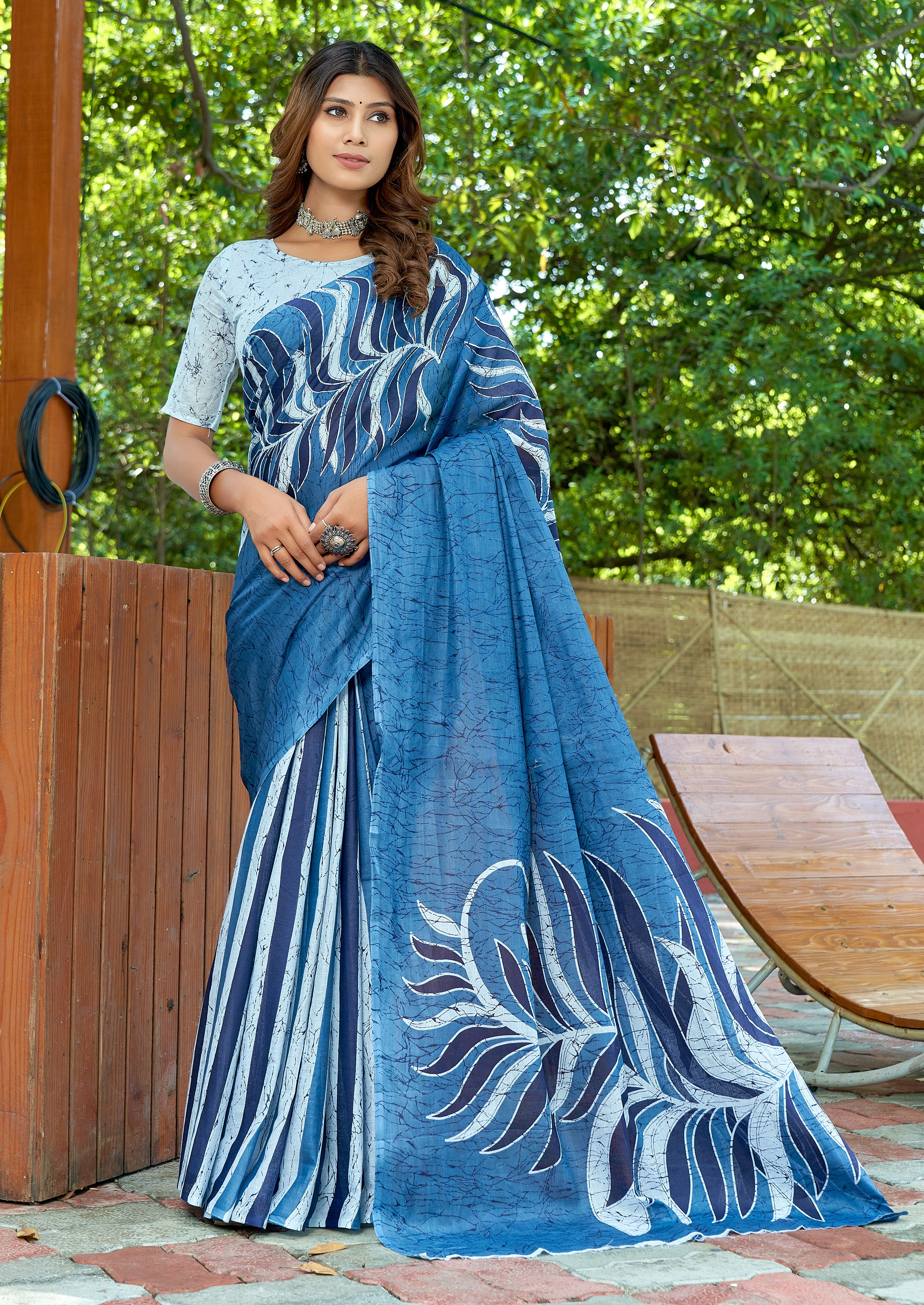 FASHION FUNDA PURE MULMUL COTTON BAGRU FANCY HAND PRINTED NEVY BLUE SAREE