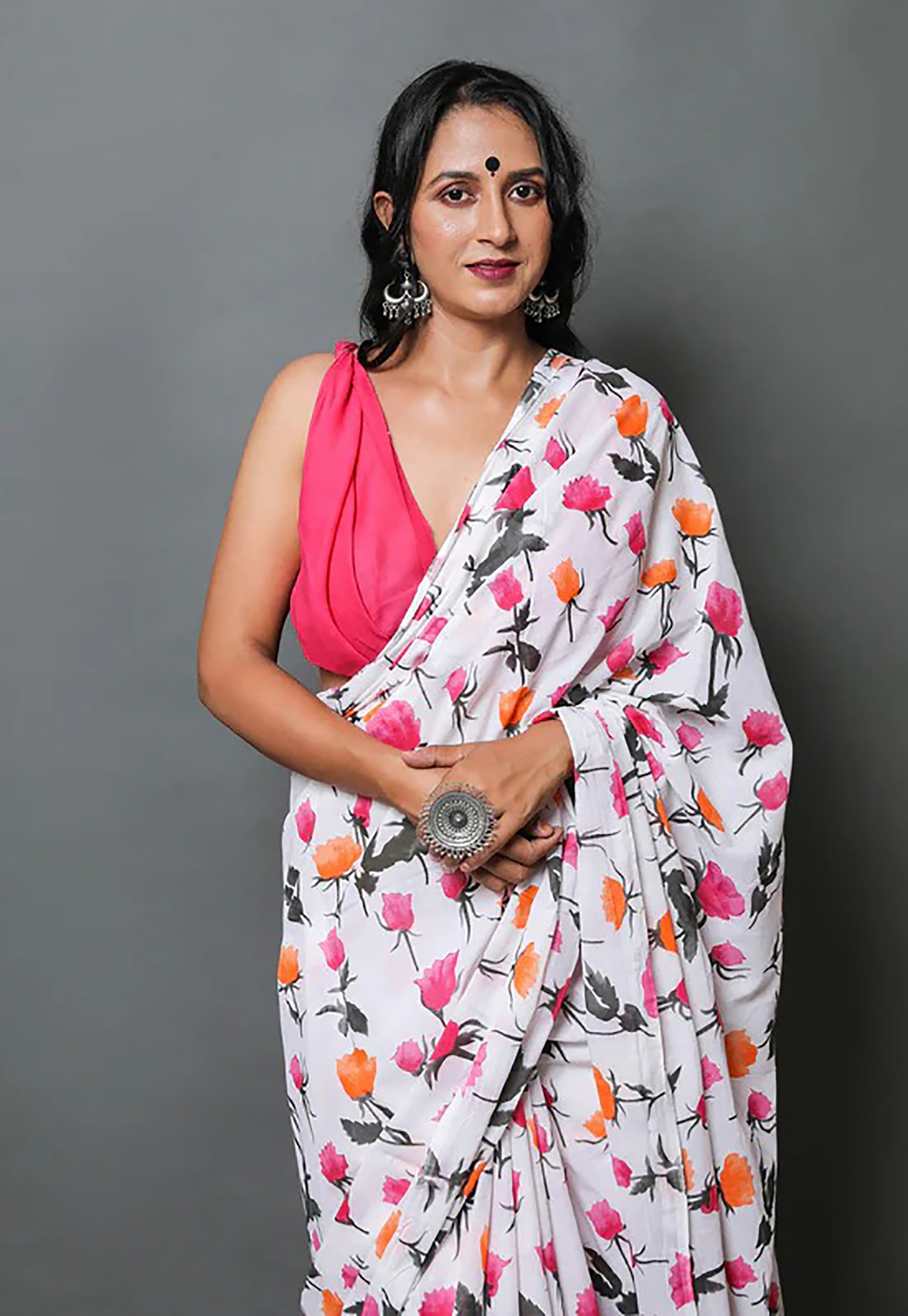 GULABOO SOFT PURE COTTON BAGRU FLOWER PRINT MULTICOLOR SAREE WITH PINK COLOUR PLAIN BLOUSE