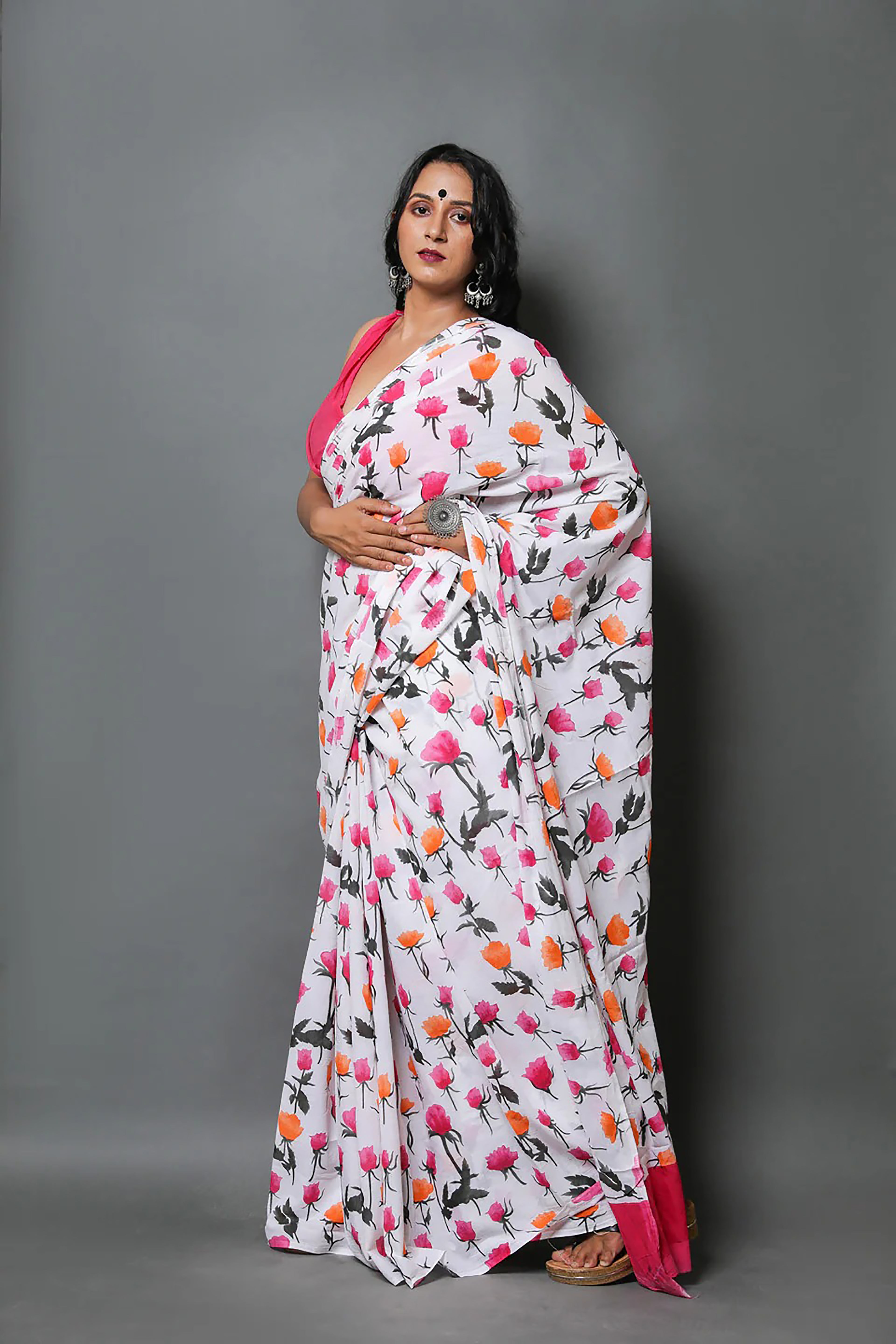 GULABOO SOFT PURE COTTON BAGRU FLOWER PRINT MULTICOLOR SAREE WITH PINK COLOUR PLAIN BLOUSE