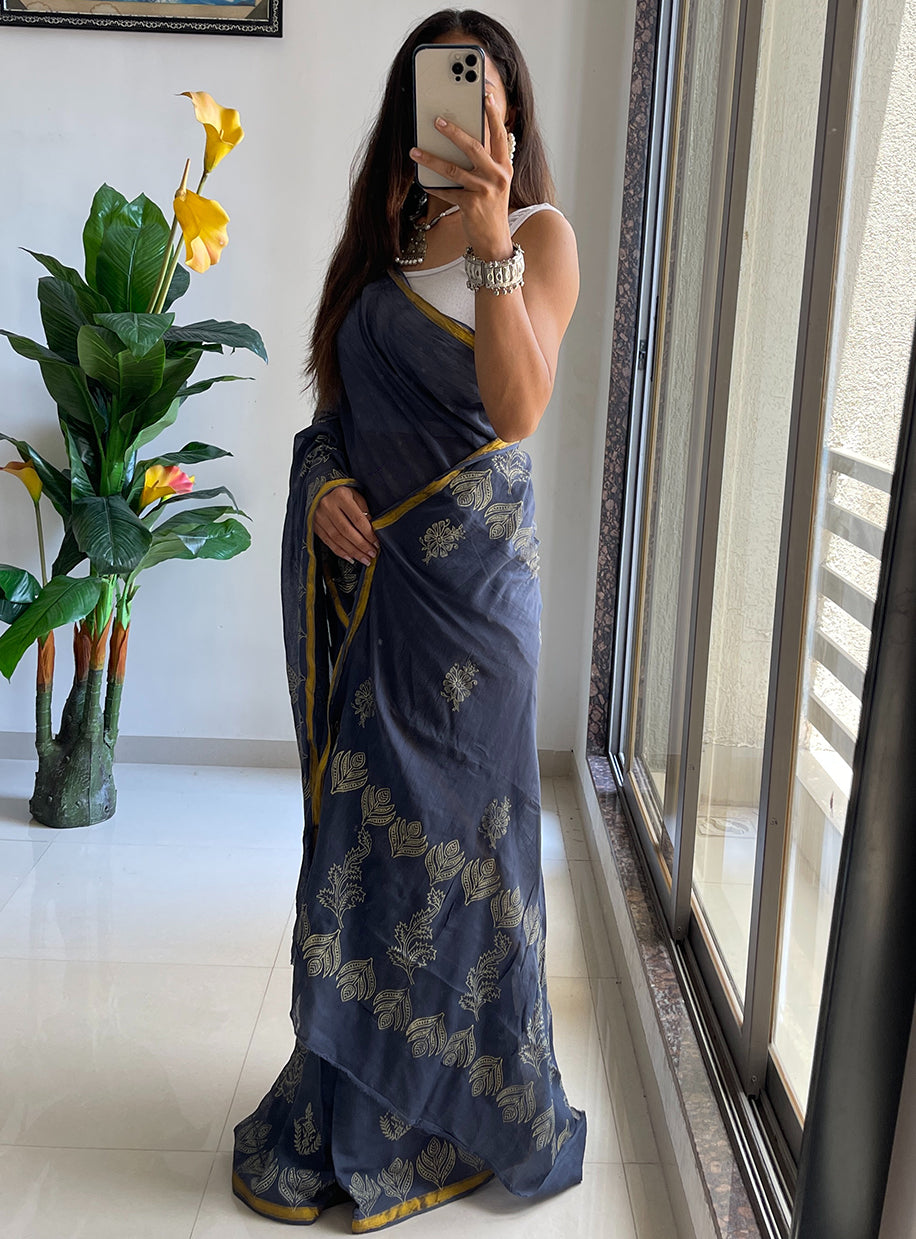 HAND BLOCK1 SOFT MASLIN COTTON WITH HEVY ZARI BODAR BLUE SAREE