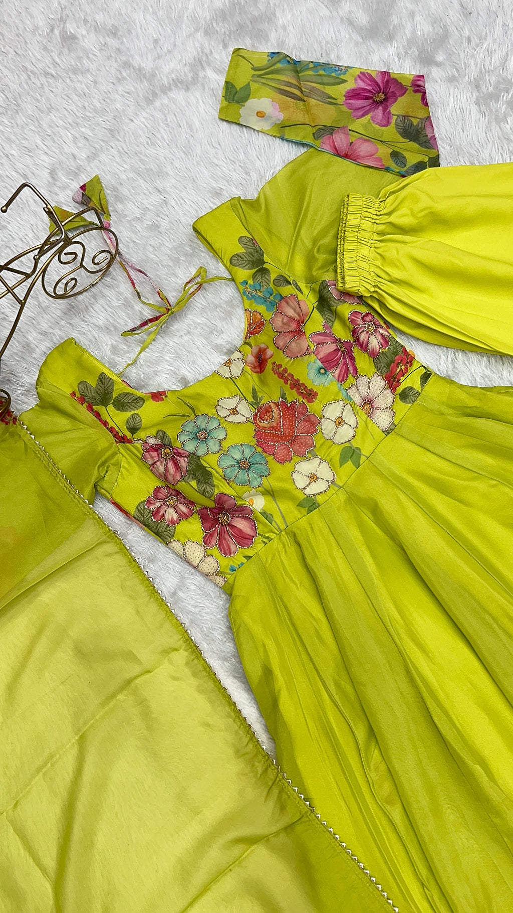 NKB-25 BLACK,CREAM PURE SOFT ORGANJA SILK FABRIC FULLY FLAIR KALI PATTERN AND CANVAS PATTA WITH DUPPTA SET PENT GREEN READY TO WEAR