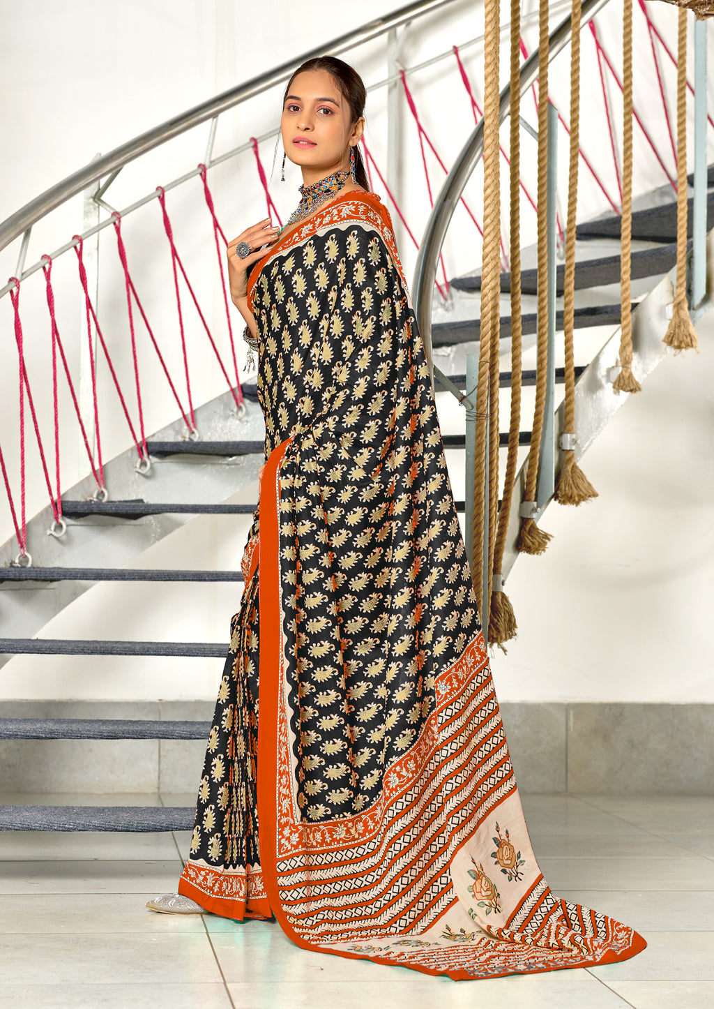 INAYAT PURE MULMUL COTTON JAIPUR PRINTD BLACK SAREE