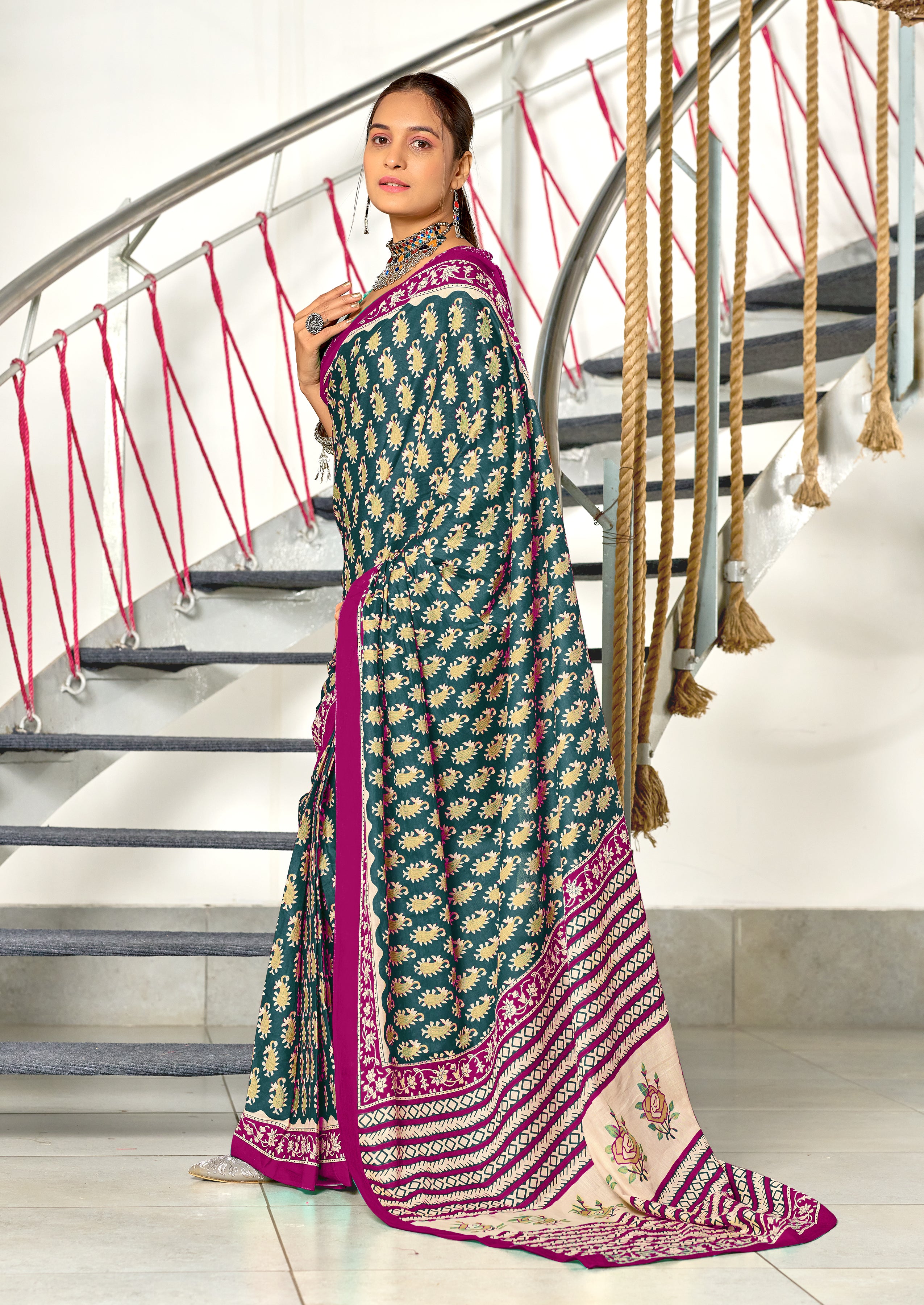 INAYAT PURE MULMUL COTTON JAIPUR PRINTD STILL GREY SAREE