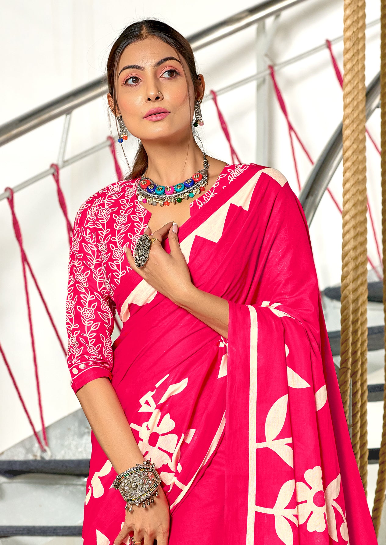 KESHARIYA PURE MULMUL COTTON FLORAL BLOCK PRINTED PINK SAREE