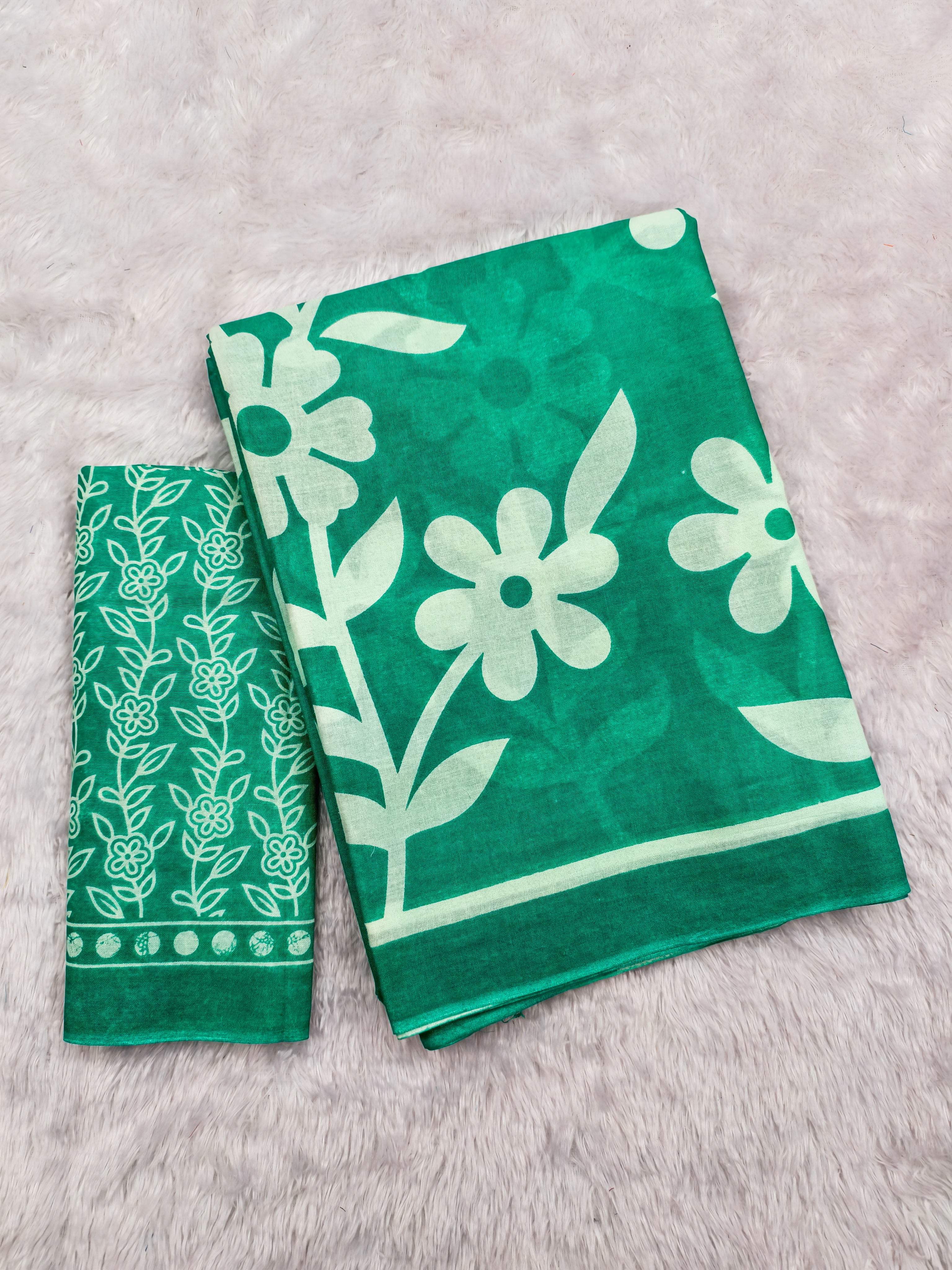 KESHARIYA PURE MULMUL COTTON FLORAL BLOCK PRINTED TURQUOISE GREEN SAREE