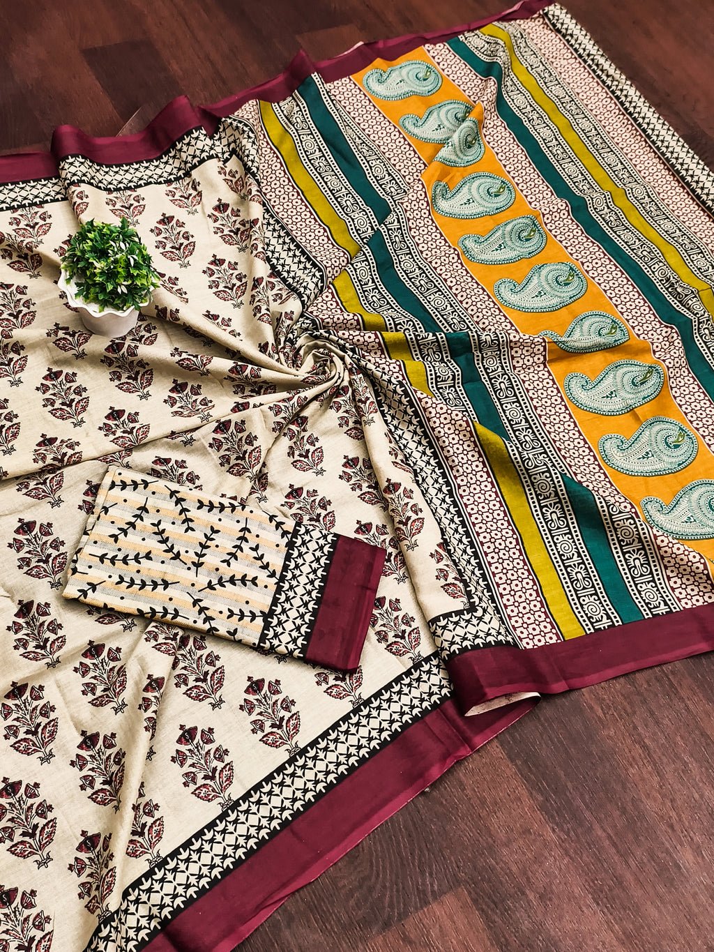 NIRMALA PURE MULMUL COTTON HAND BLOCK PRINT MAROON SAREE