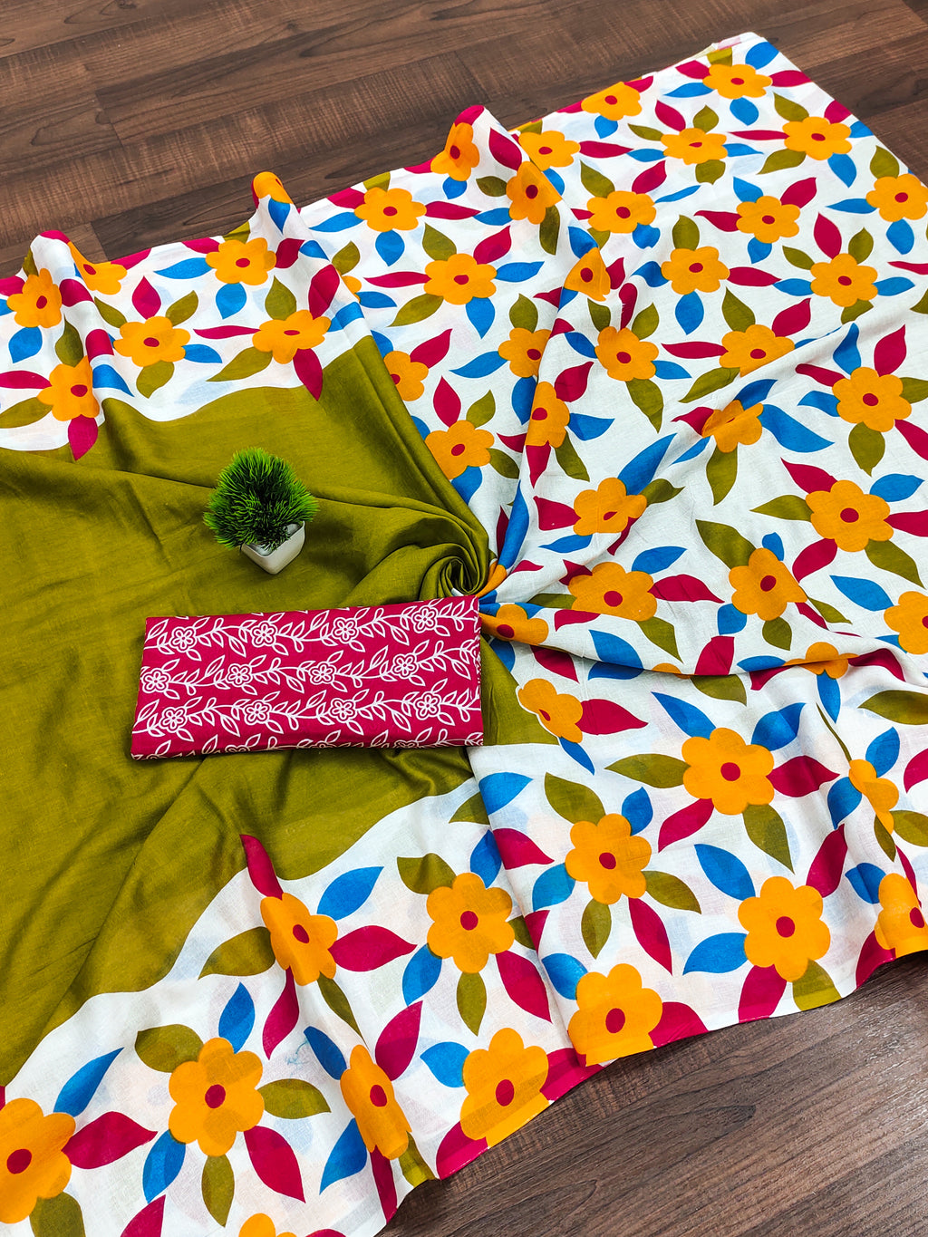 NIRUPA PURE MULMUL COTTON FLORAL PRINTED BLOCK PRINTD GREEN SAREE