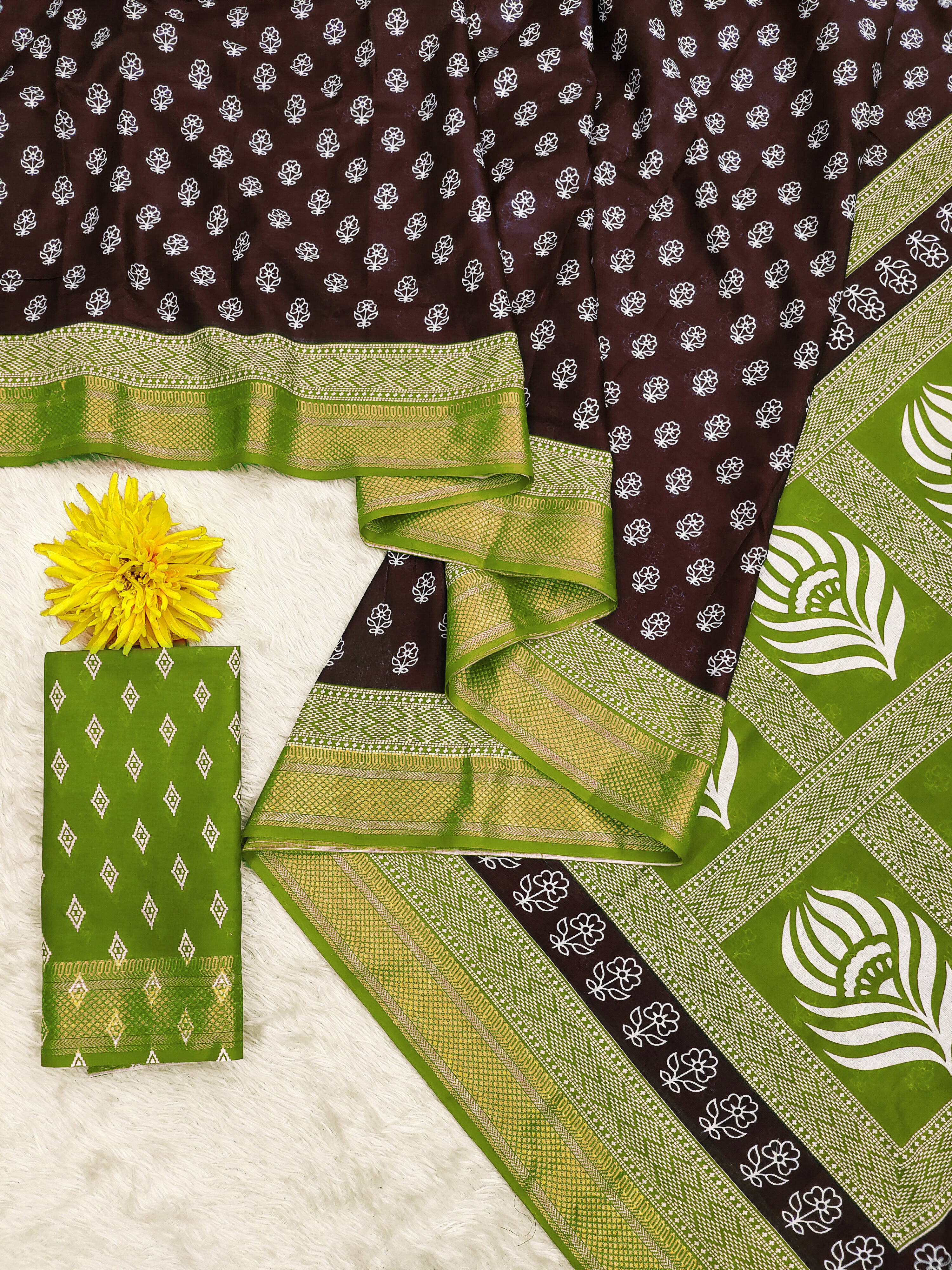 RASHMI PURE MULMUL HAND BLOCK PRINT WITH HEVAY ZARI BODAR BROWN AND GREEN SAREE