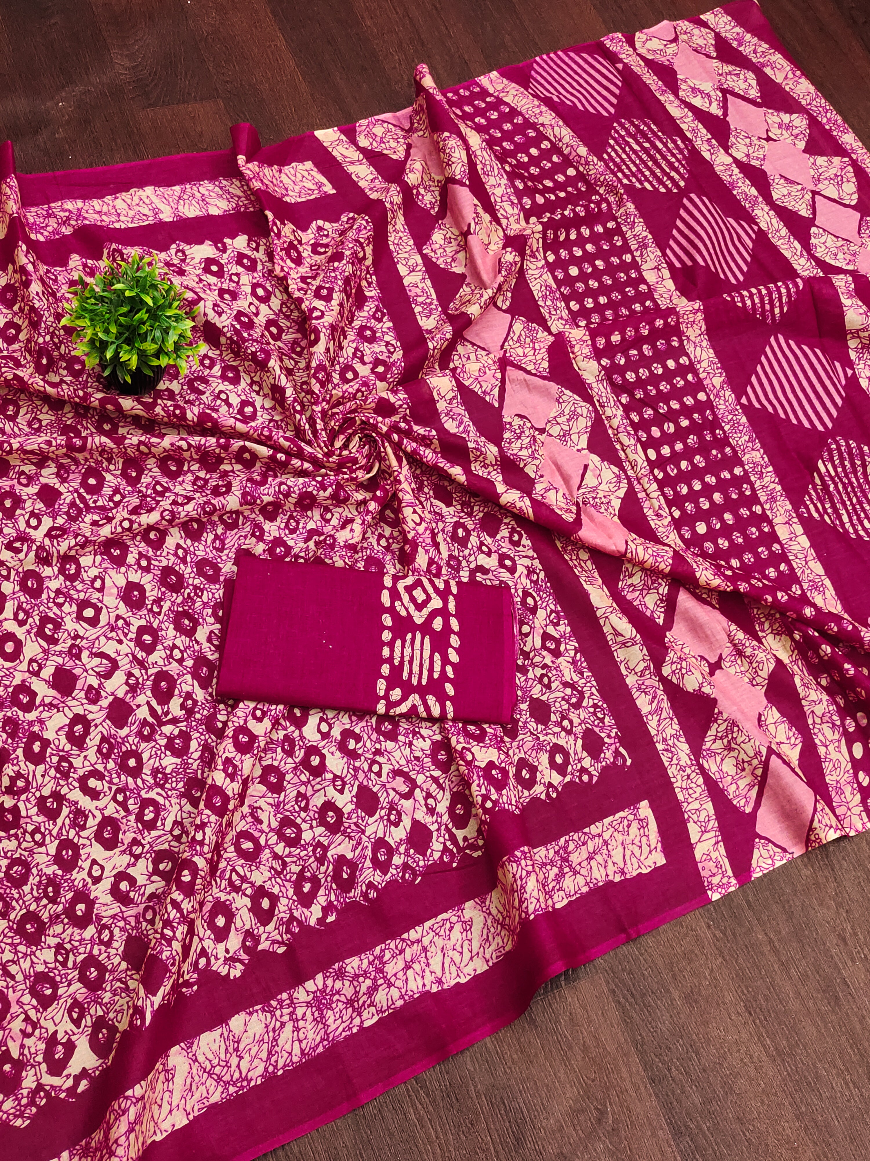RASMALI BATIK PURE MULMUL COTTON BATIK PRINTD PINK SAREE