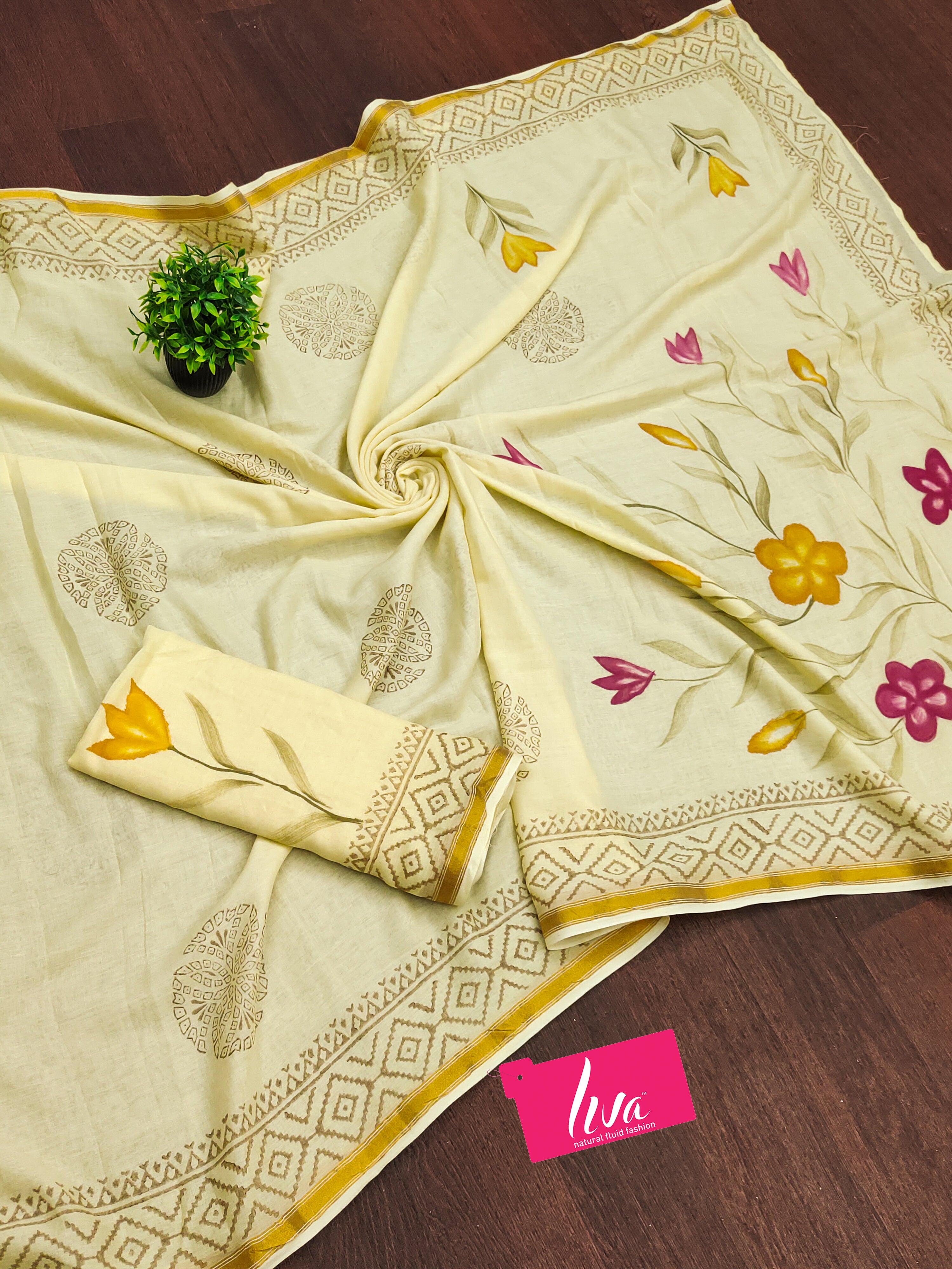 SELFI12 SOFT MASLIN COTTON WITH HEVY ZARI BODAR LIGHT YELLOW SAREE