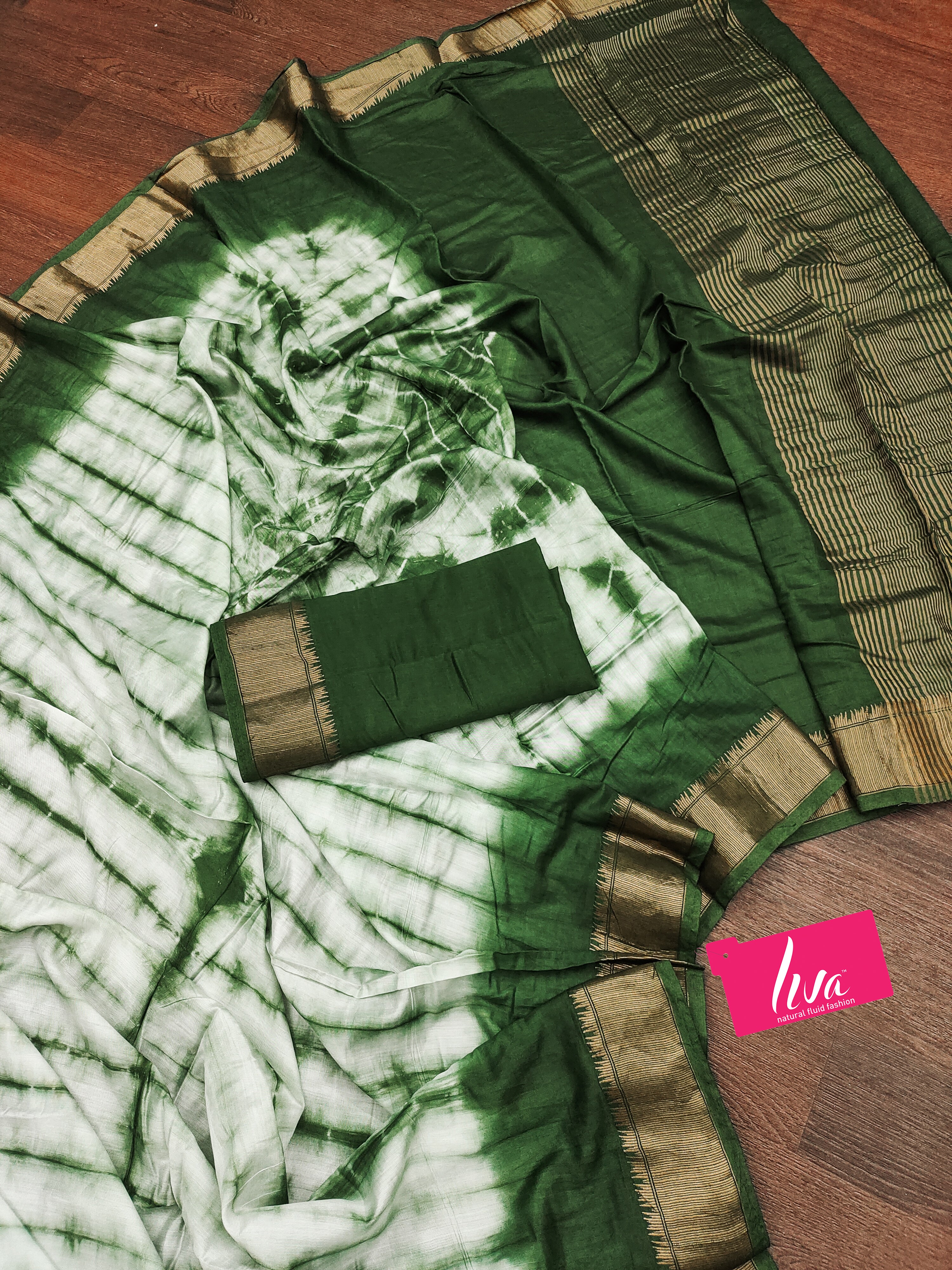 SELFI15 PRIMUM ASSAM SILK NECHRAL SOFT MATIRYAL DARK GREEN SAREE