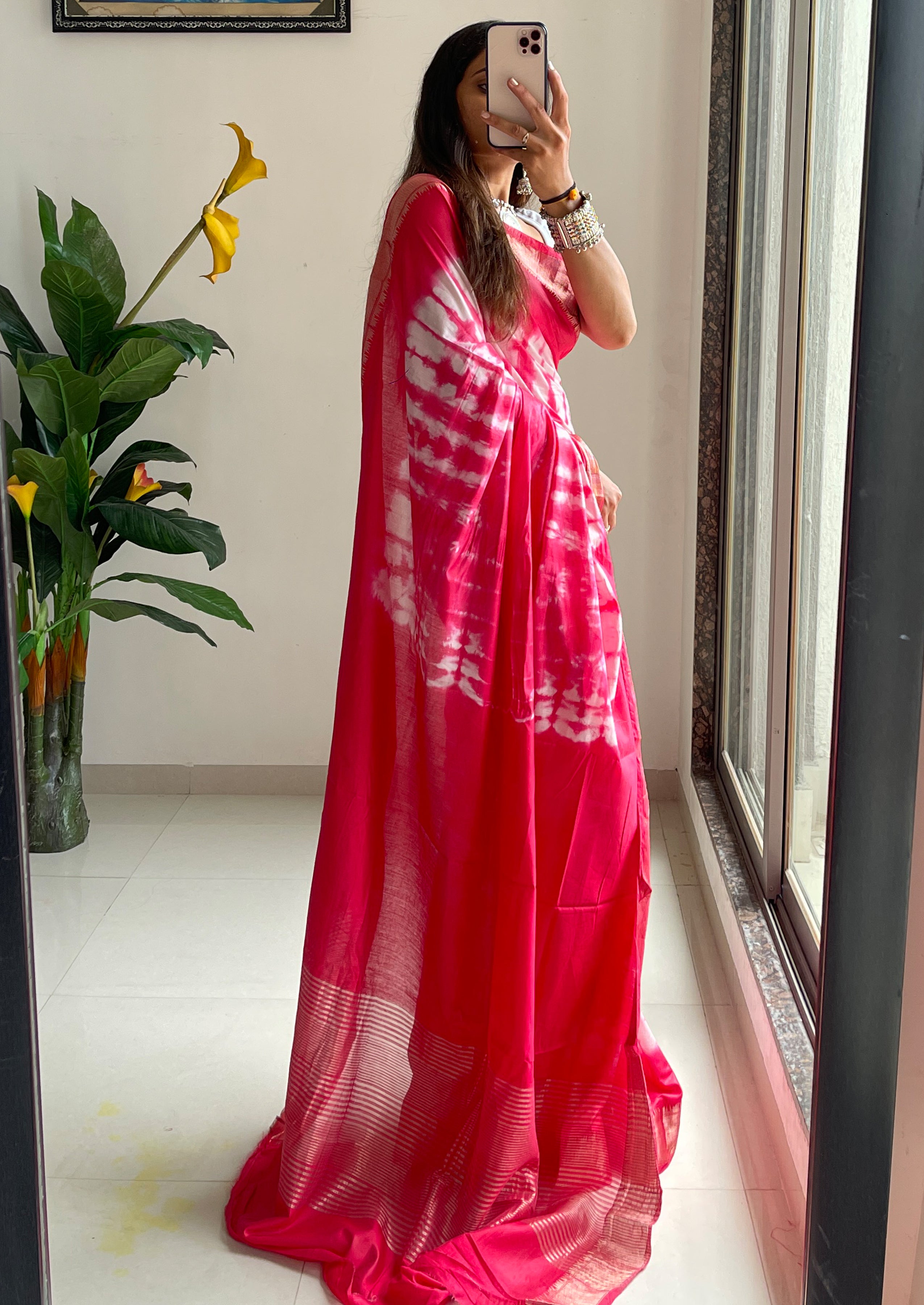 SELFI15 PRIMUM ASSAM SILK NECHRAL SOFT MATIRYAL MEGENTA SAREE