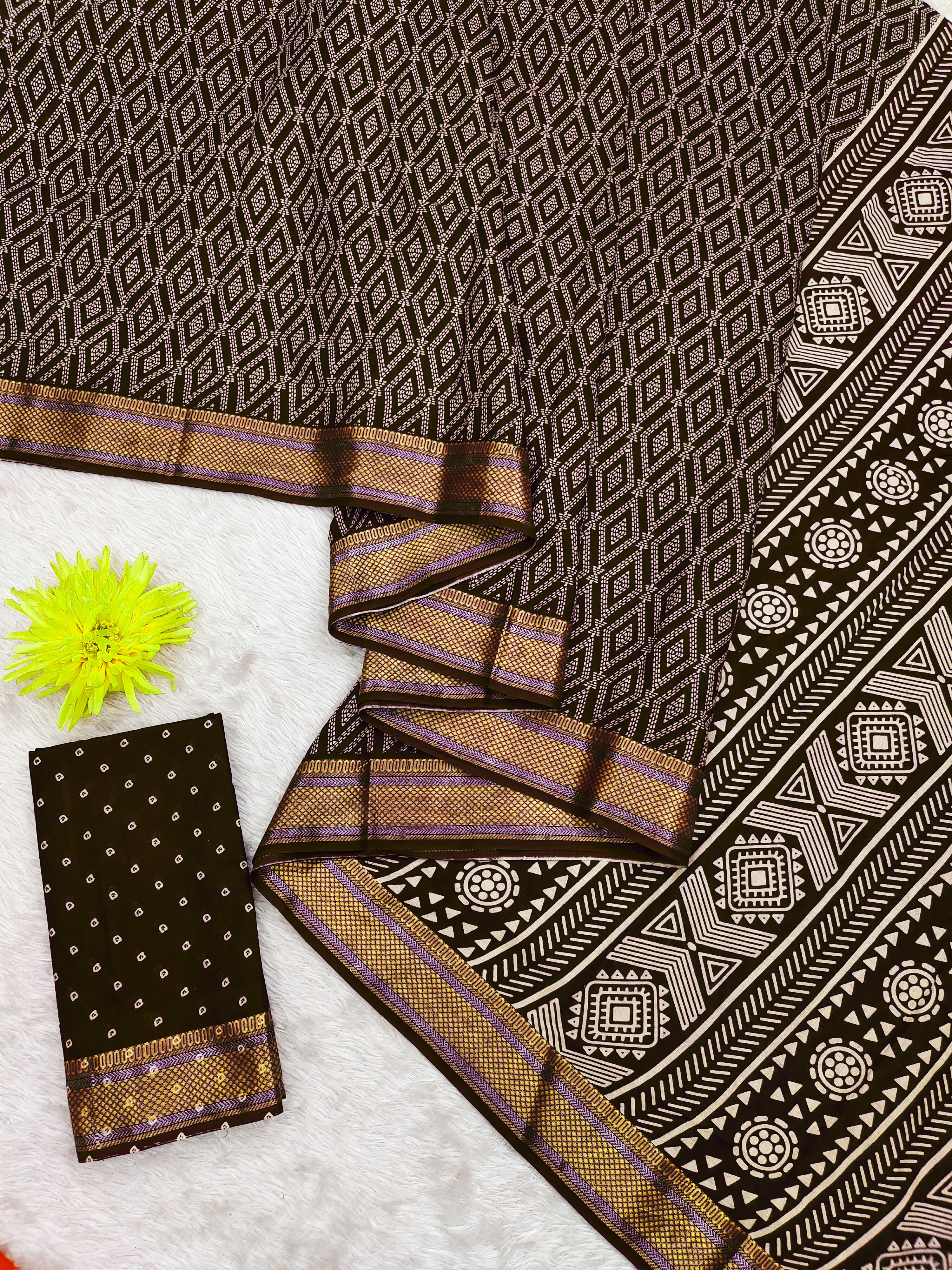 SELFI PRIMUM MULMUL COTTON WITH HEVY ZARI BORDAR BAGRU BANDHANI PRINTED DARK BROWN SAREE