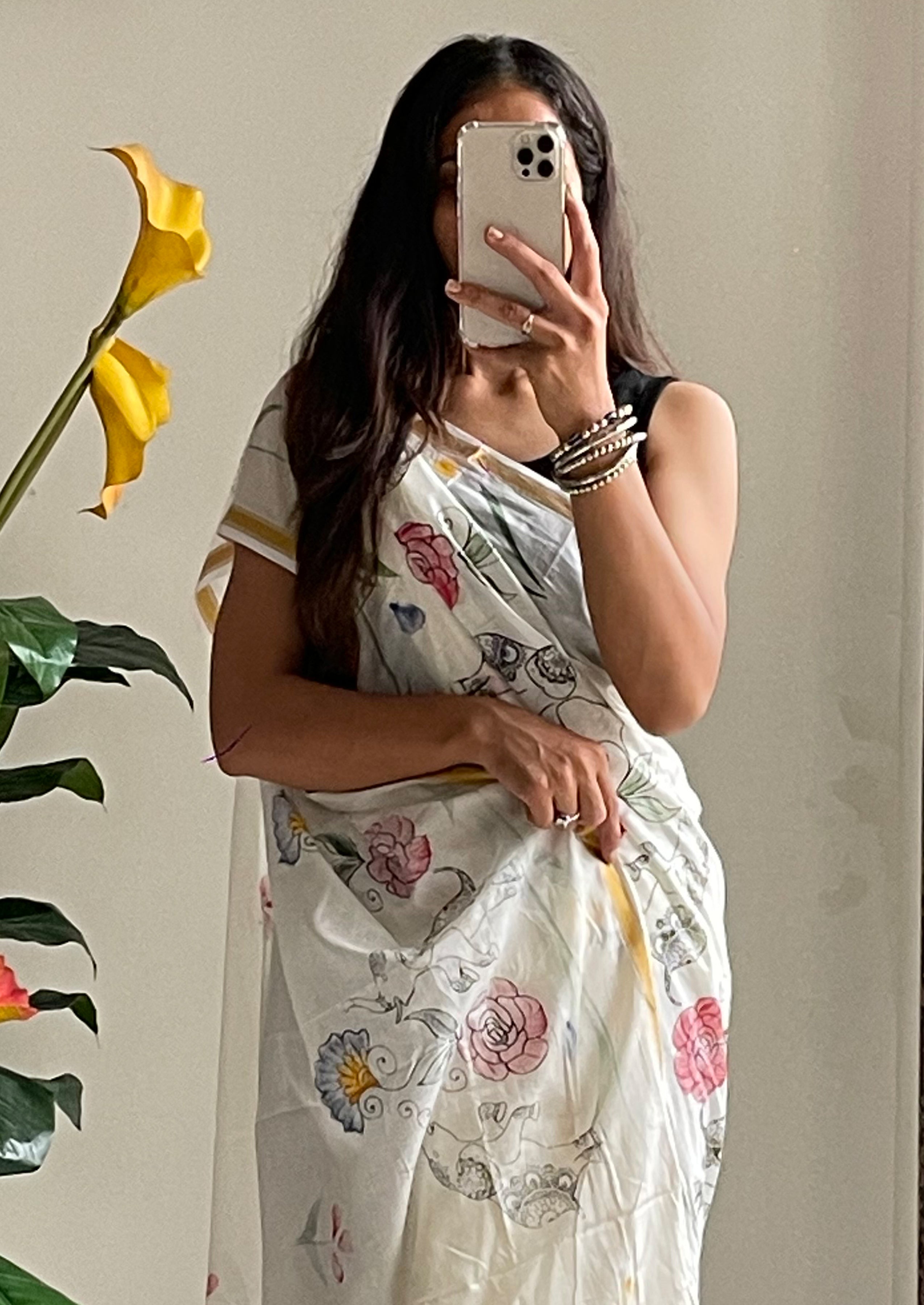 SELFI30 SOFT MASLIN COTTON WITH HEVY ZARI BODAR WHITE SAREE