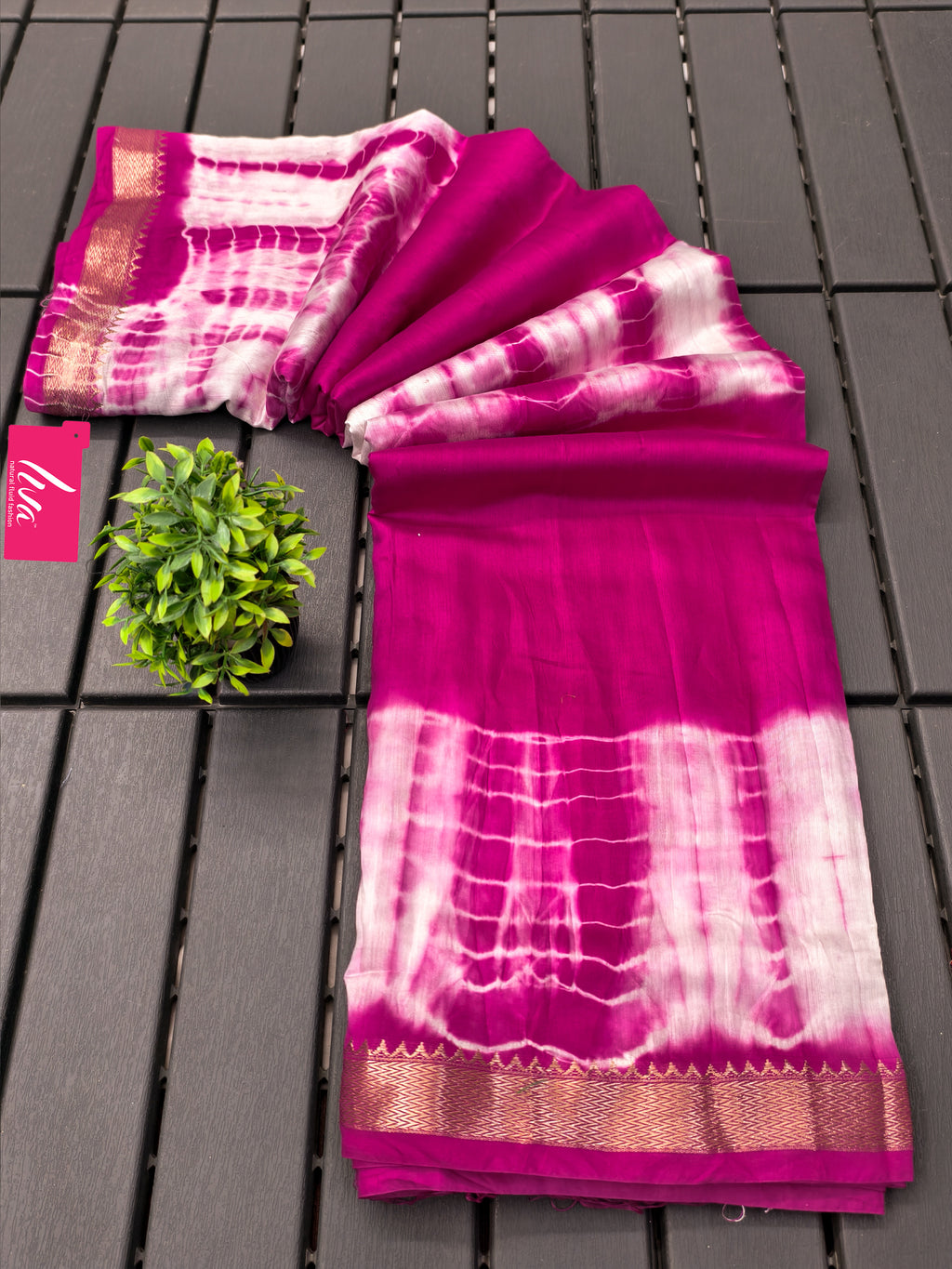 SELFI32 PRIMIUM MASLIN SILK NECHRAL SOFT MATIRYAL JACQUARD BORDER PINK SAREE