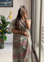 SELFI5 PRIMUM ORIGINAL LINEN WITH MANESHWARI BODAR LIGHT GREEN SAREE