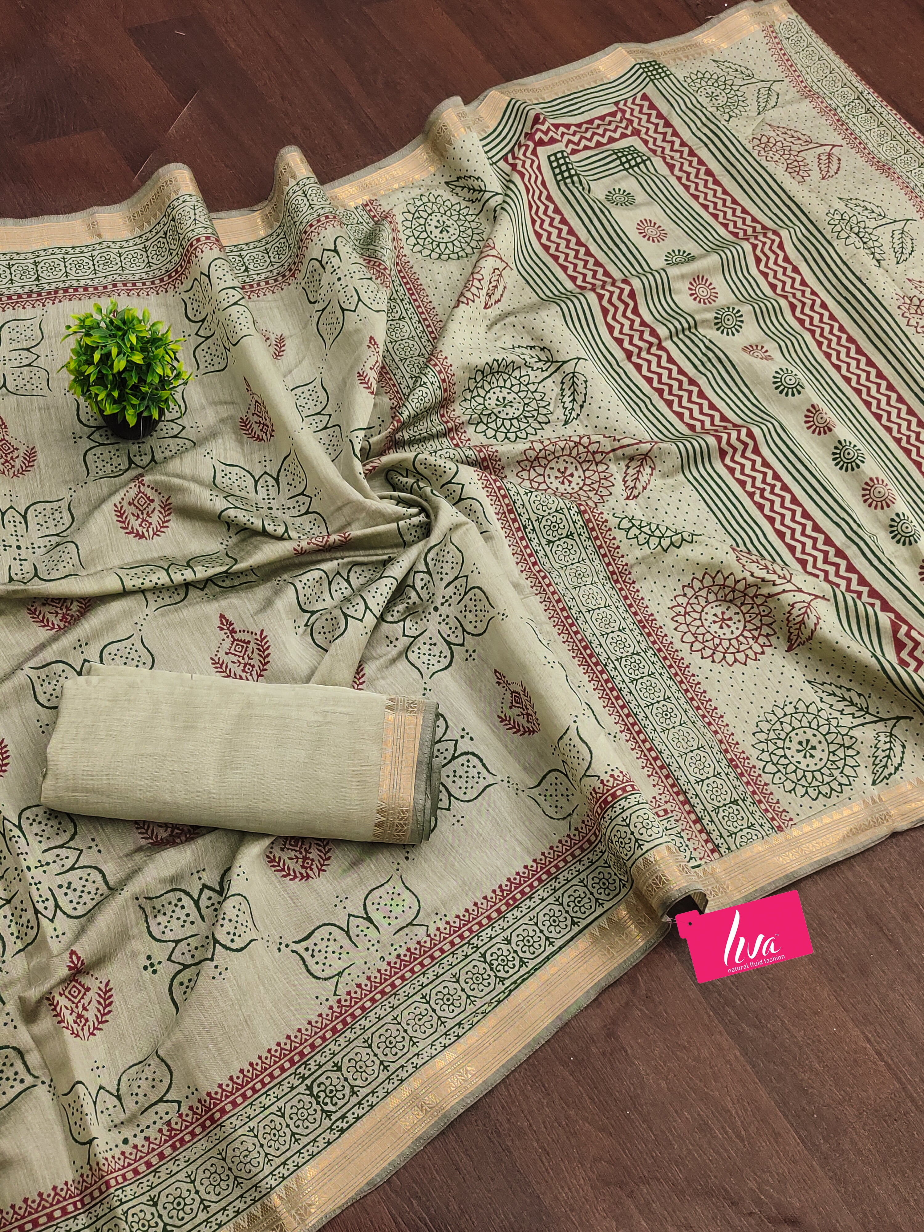 SELFI5 PRIMUM ORIGINAL LINEN WITH MANESHWARI BODAR LIGHT GREEN SAREE